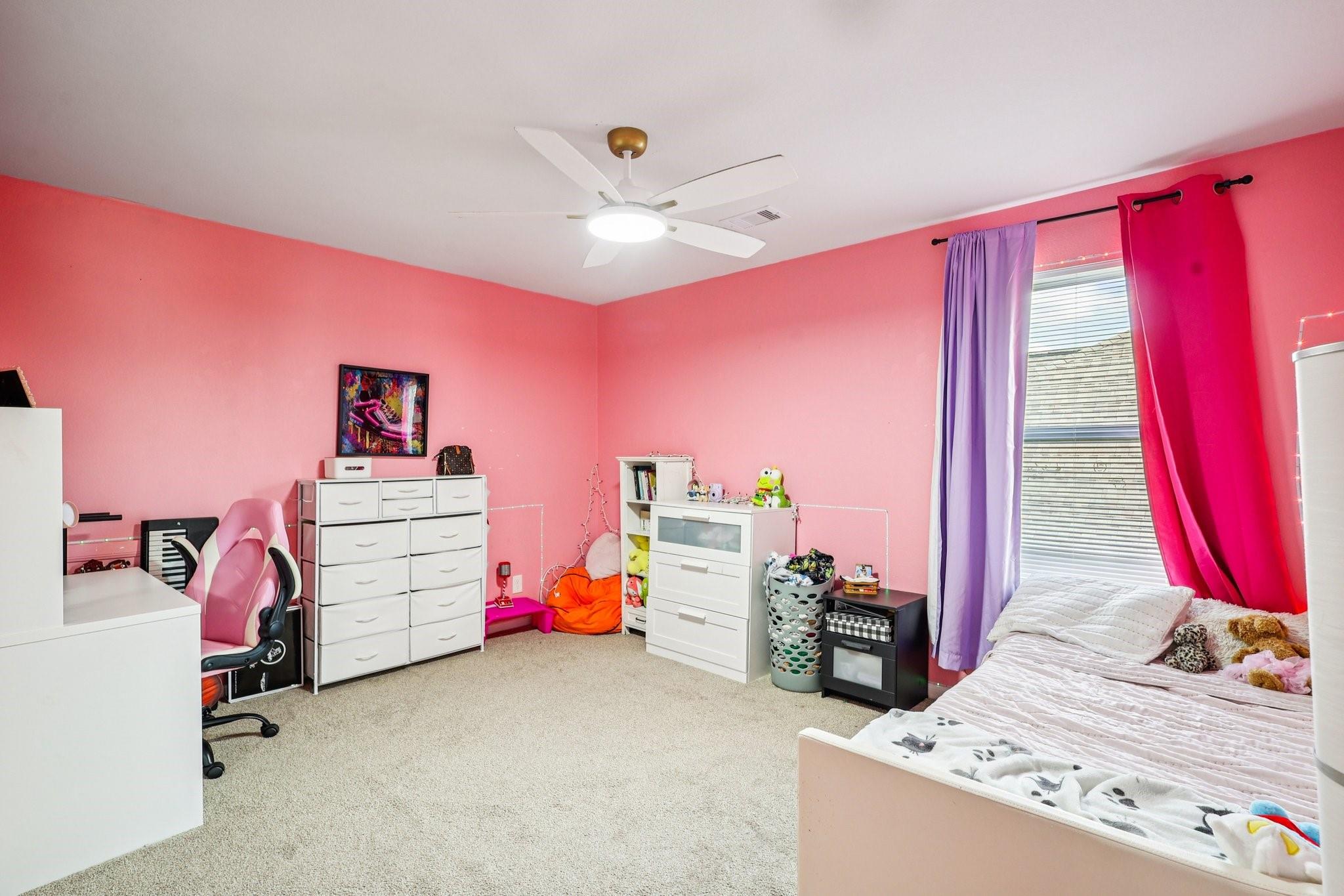 18598 Legend Oaks Drive