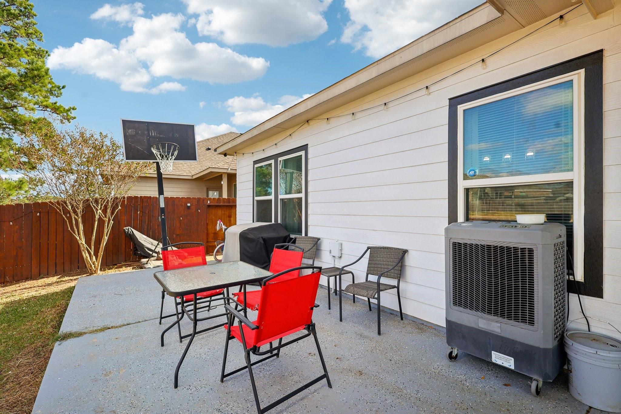 18598 Legend Oaks Drive