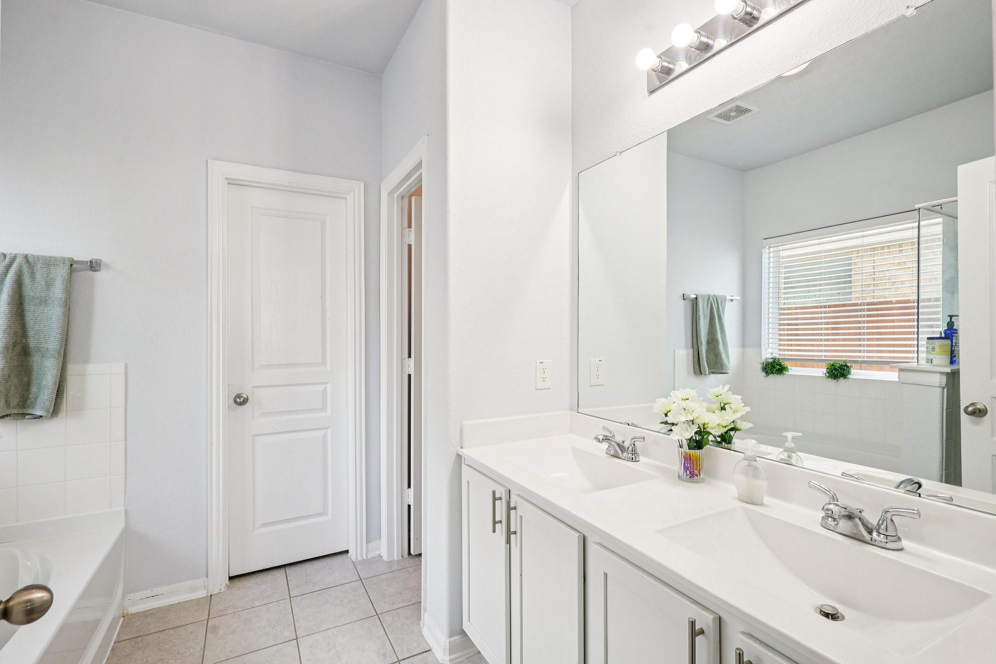 18598 Legend Oaks Drive