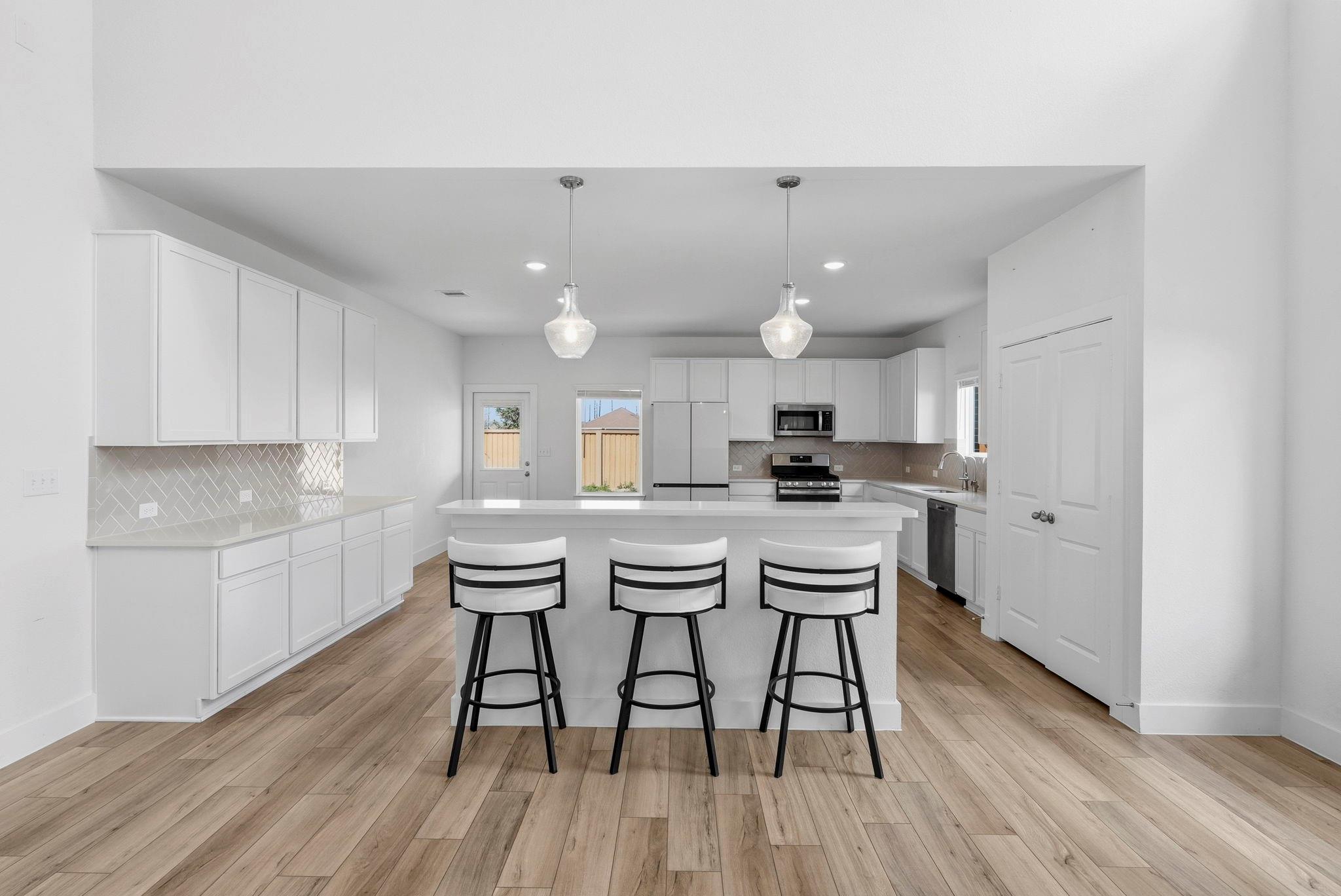 6311 Spanish Moss Drive