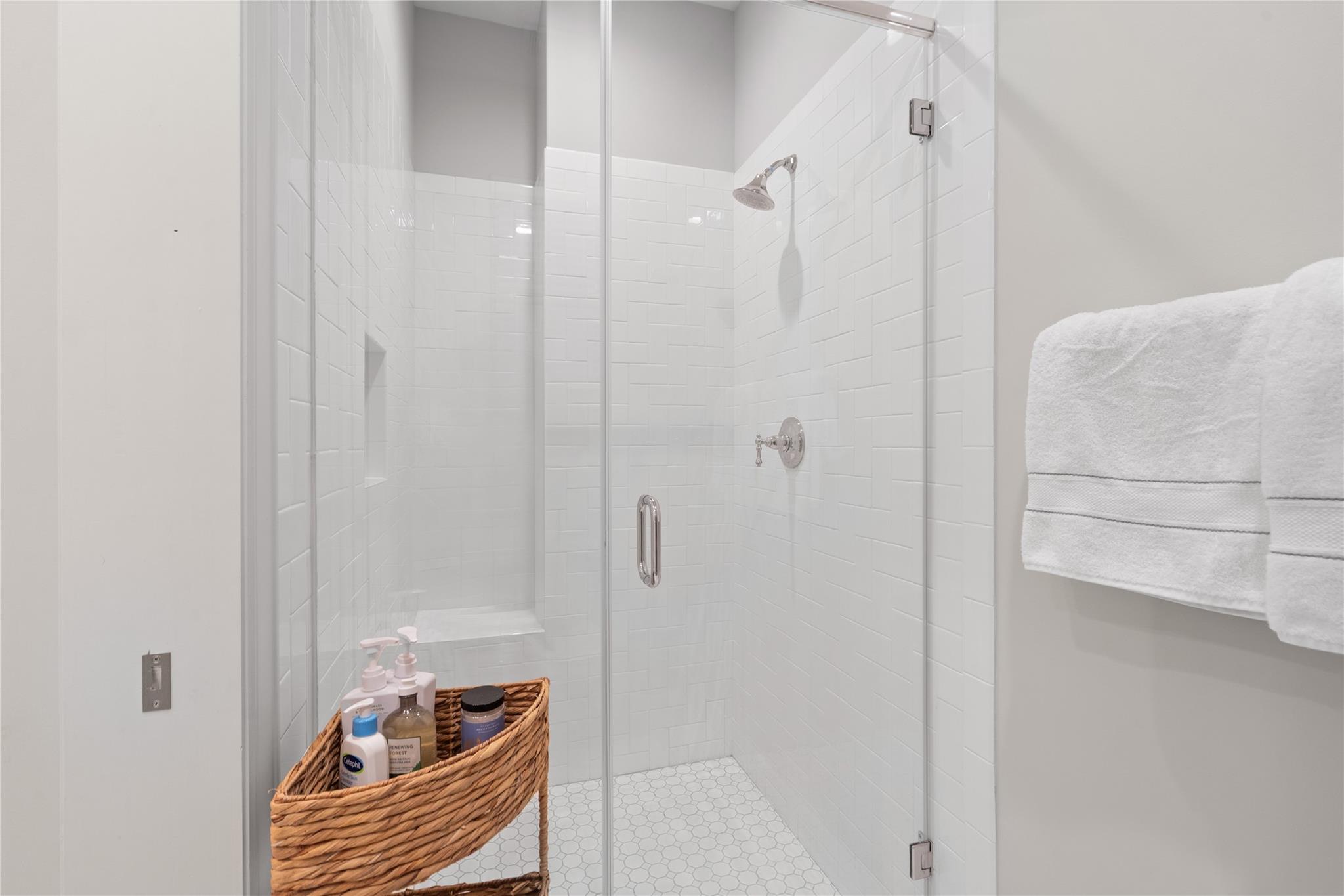 755 Somerset Commons Lane