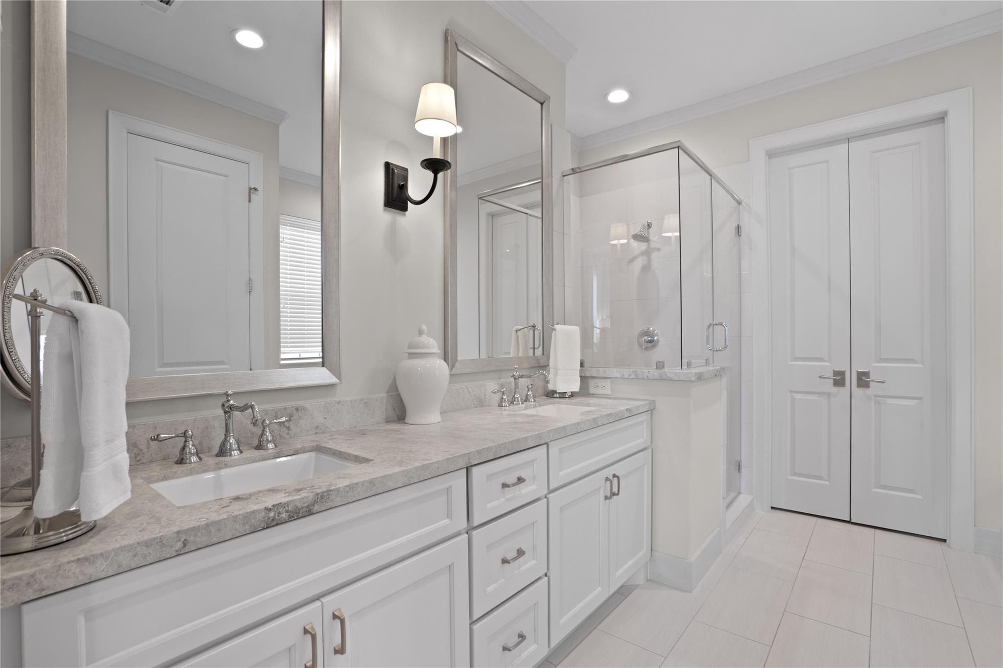 755 Somerset Commons Lane