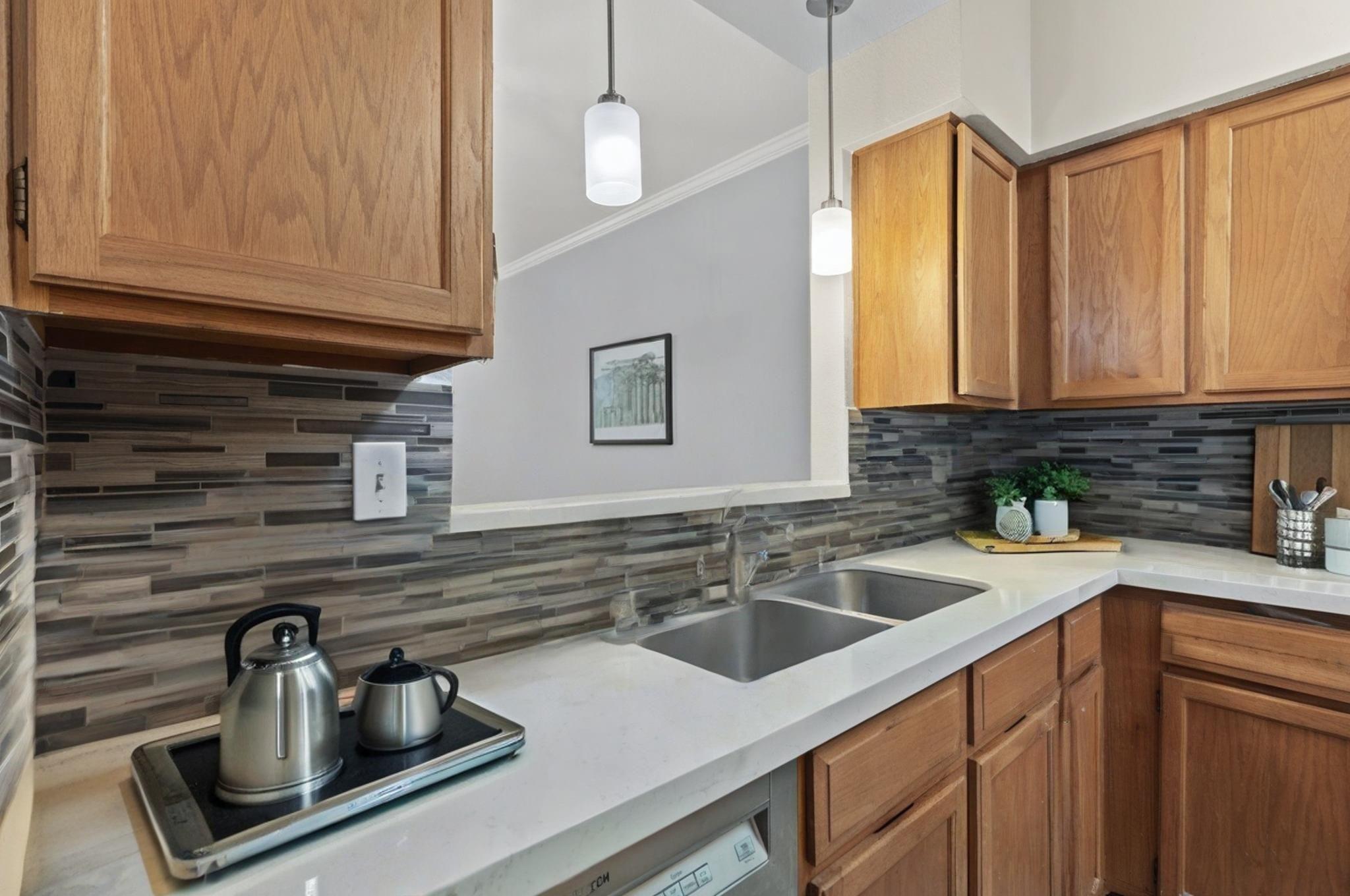 7731 Cambridge Street