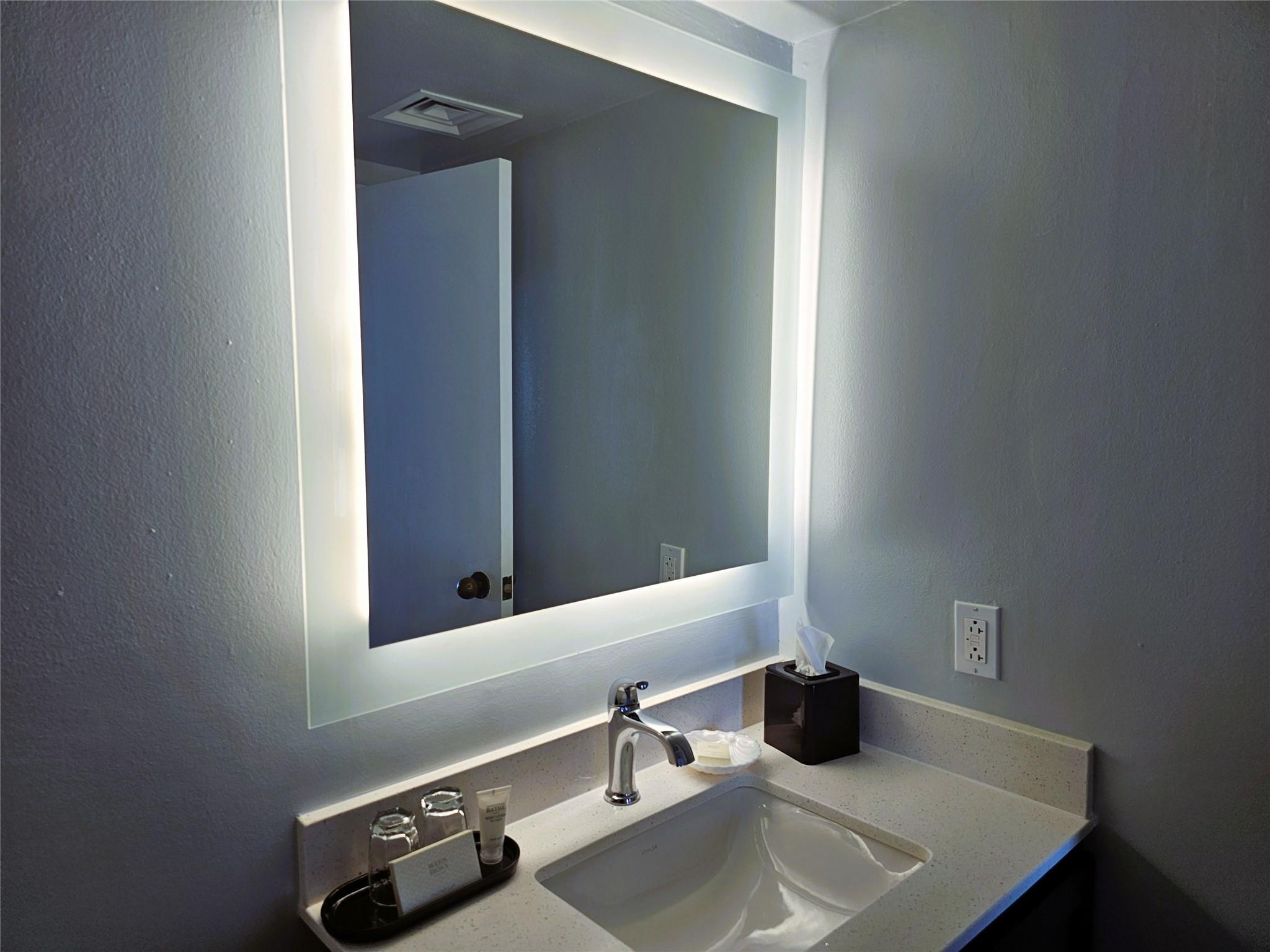 5220 Seawall Boulevard # 1130C