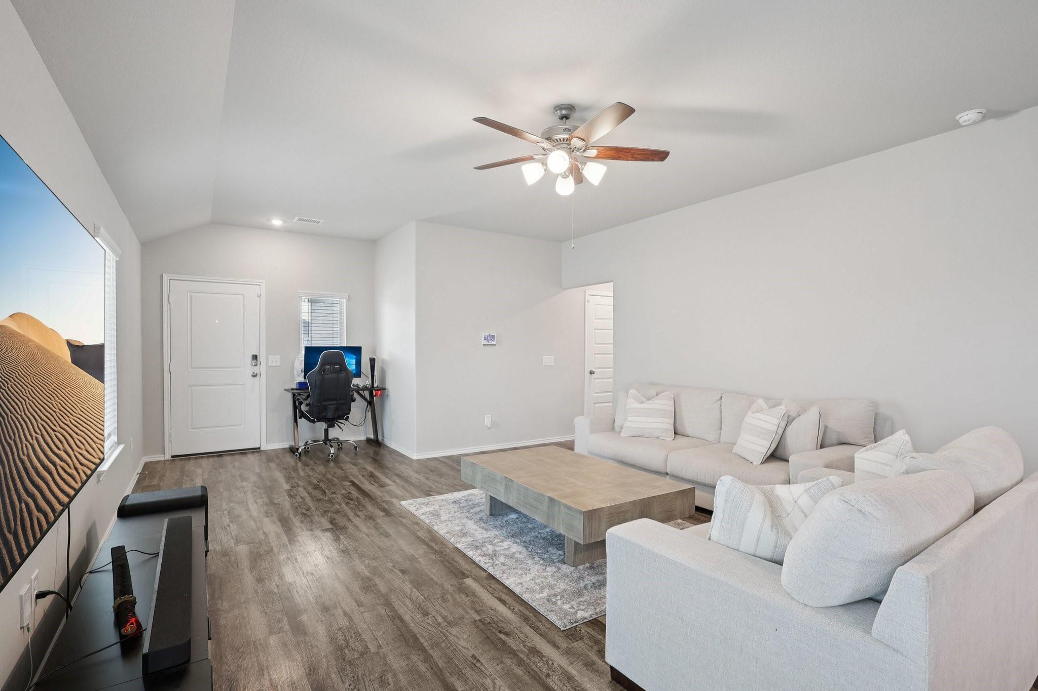 10707 Bird Of Paradise Lane