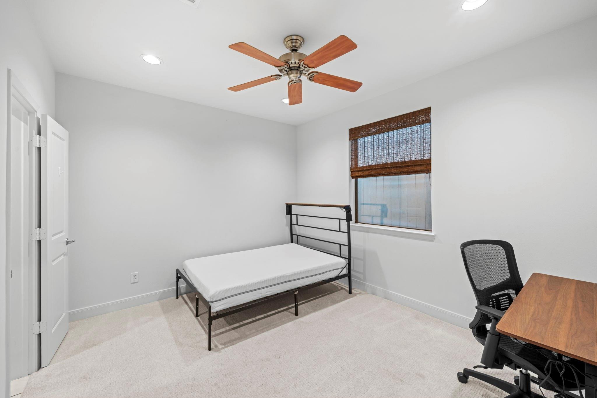 2413 Ralph Street # 9