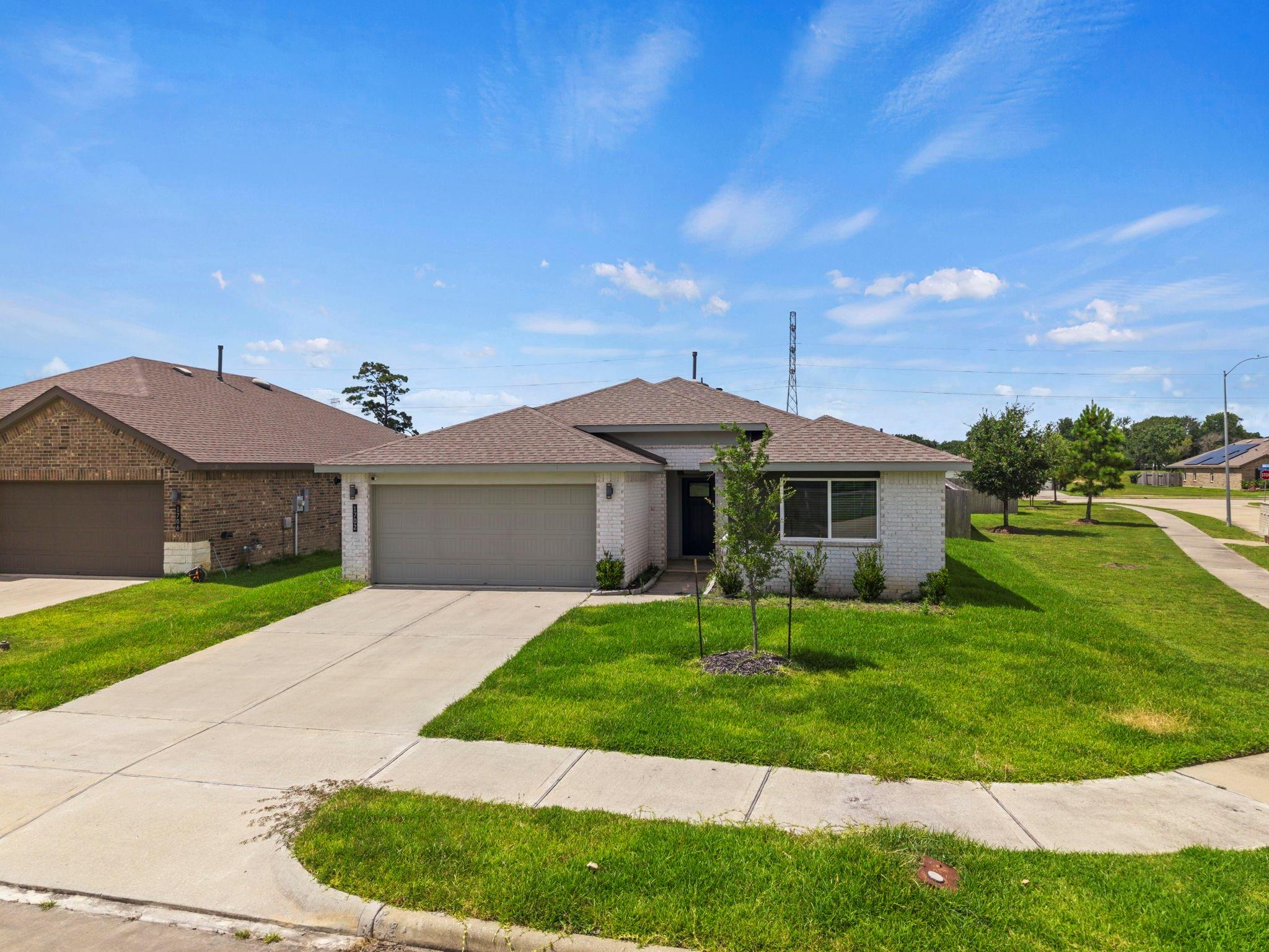 1702 Plantation Place