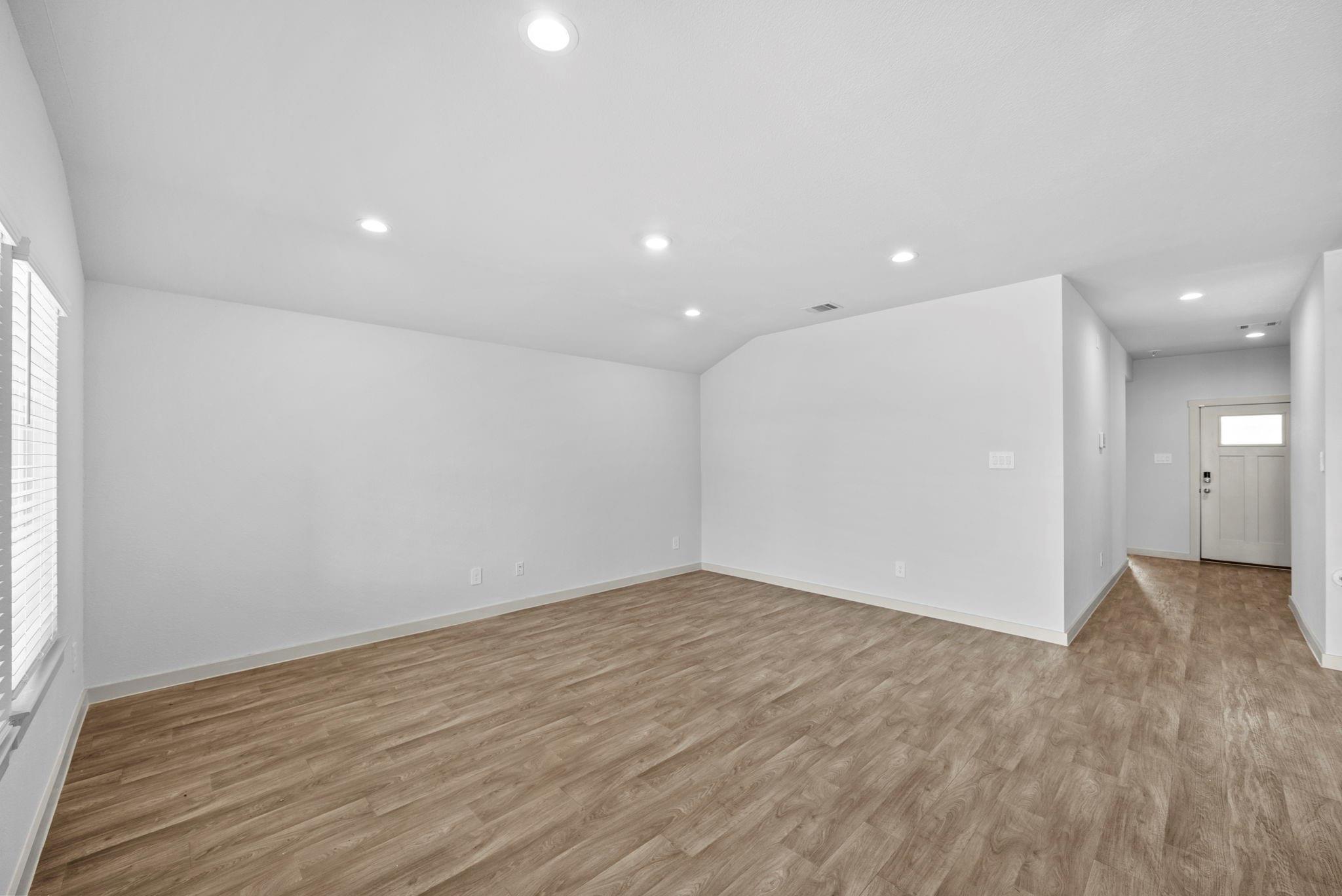 1702 Plantation Place