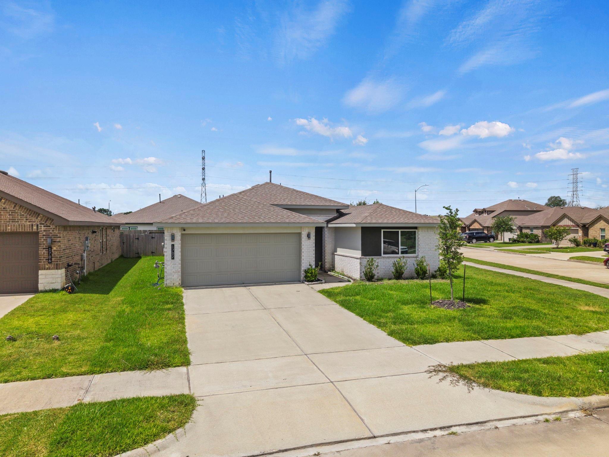 1702 Plantation Place