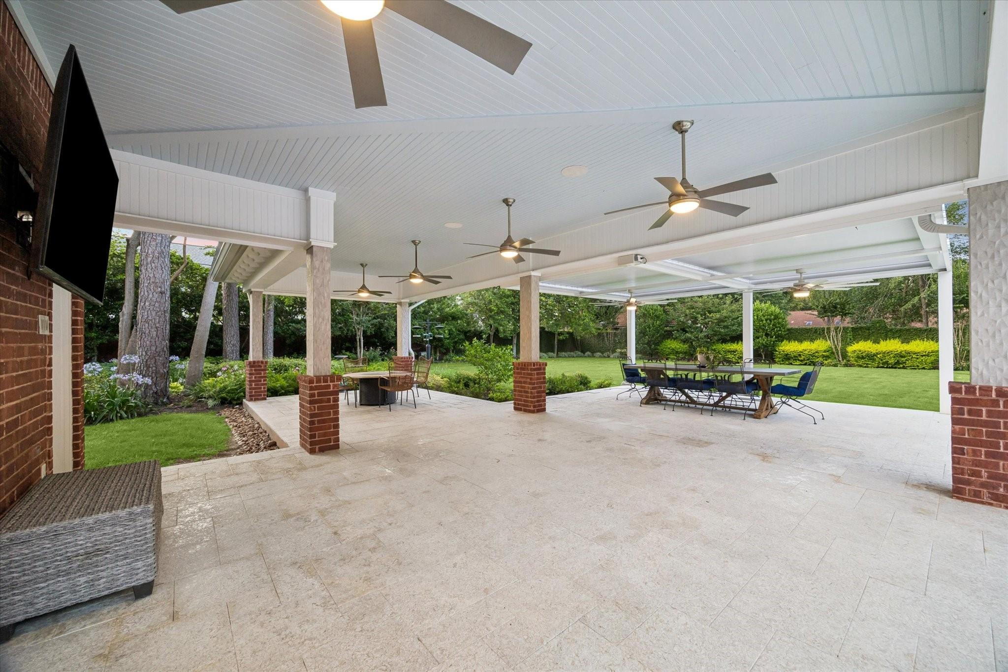 9002 Cypresswood Drive