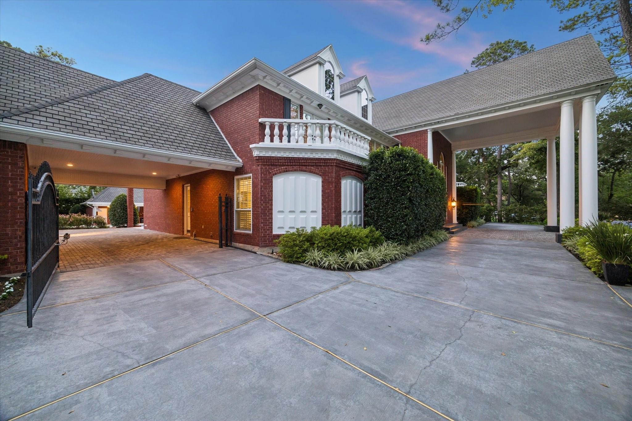 9002 Cypresswood Drive