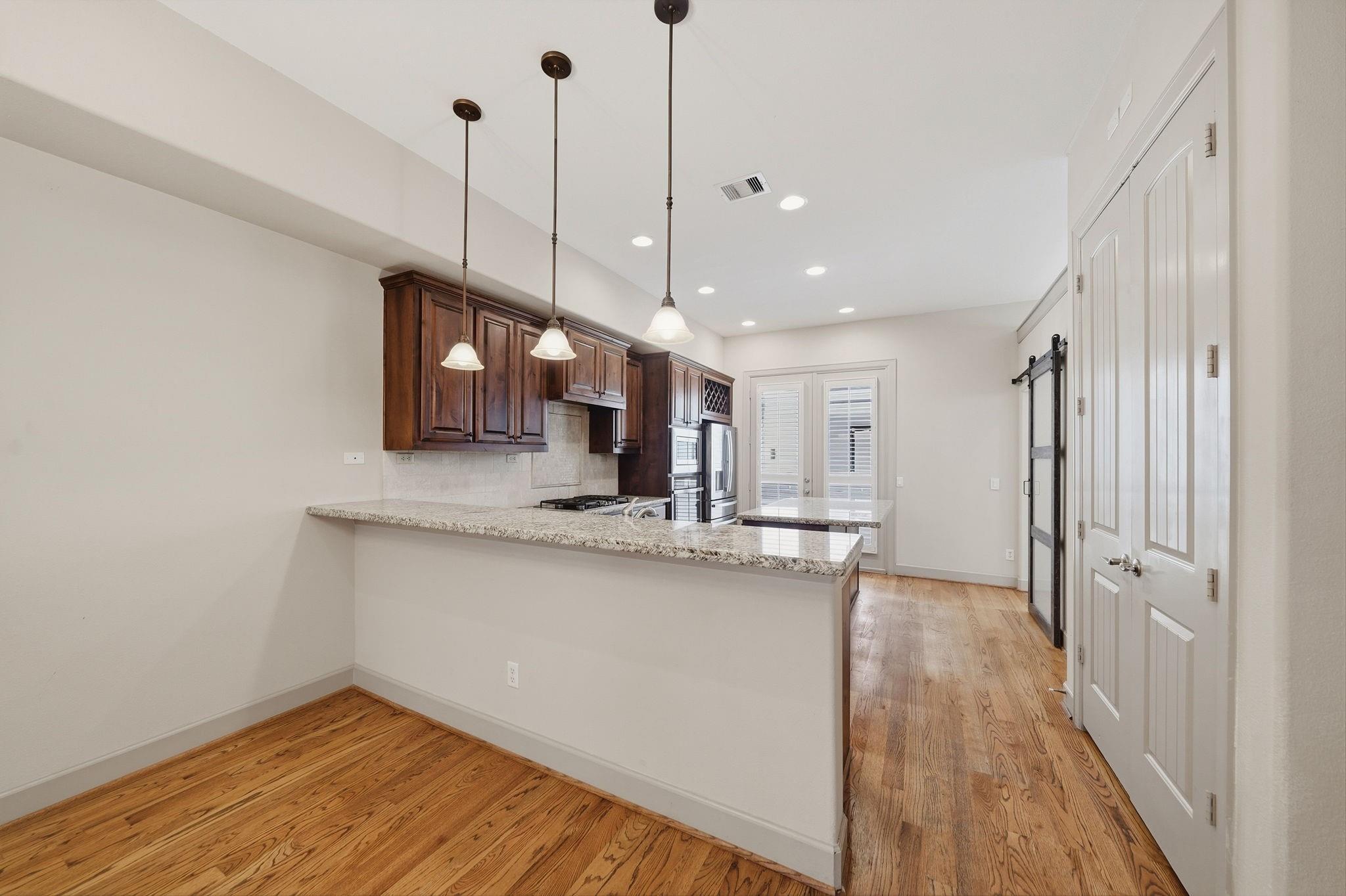 214 Detering Street