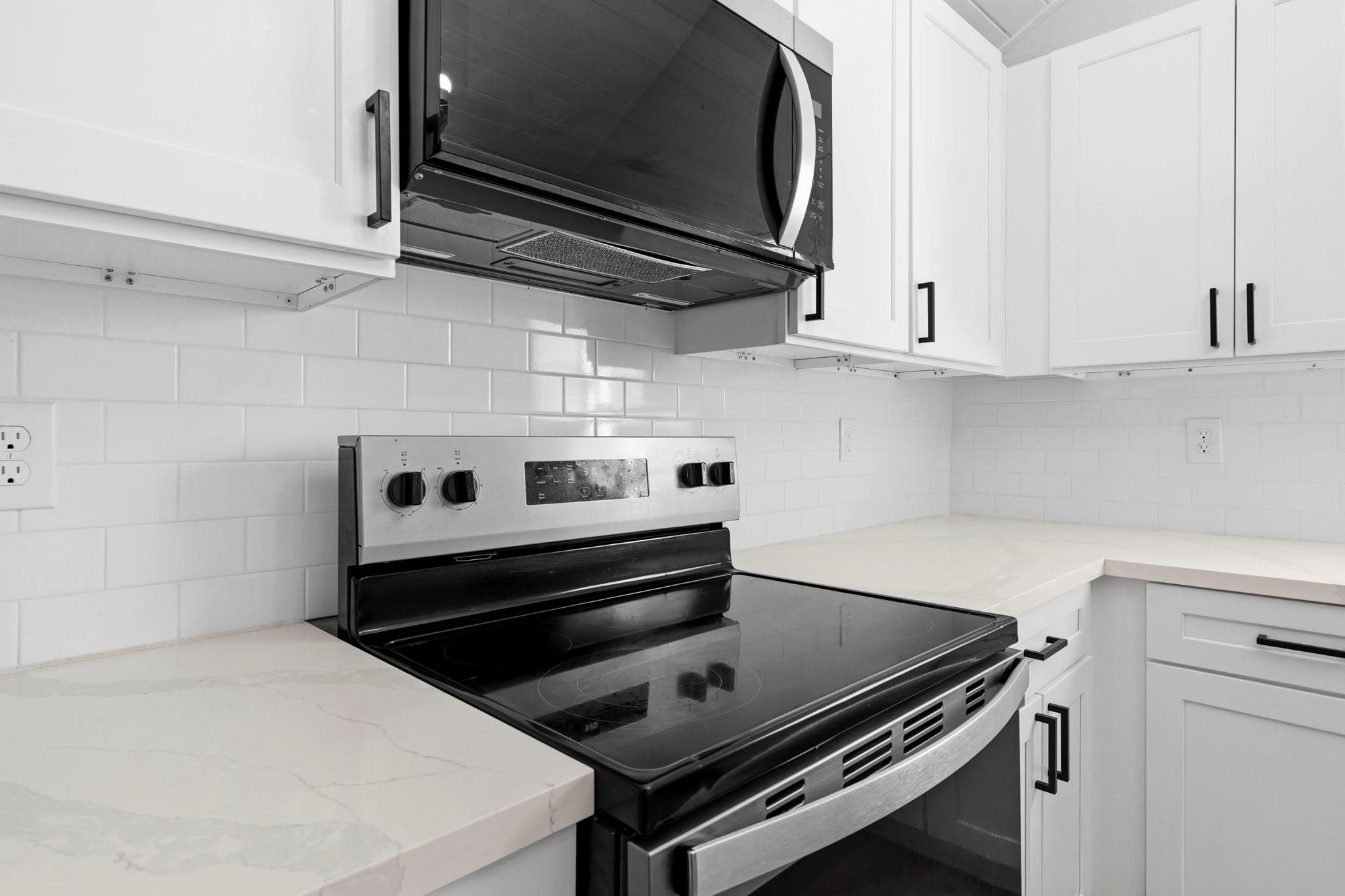 2429 Cliff Dale Street