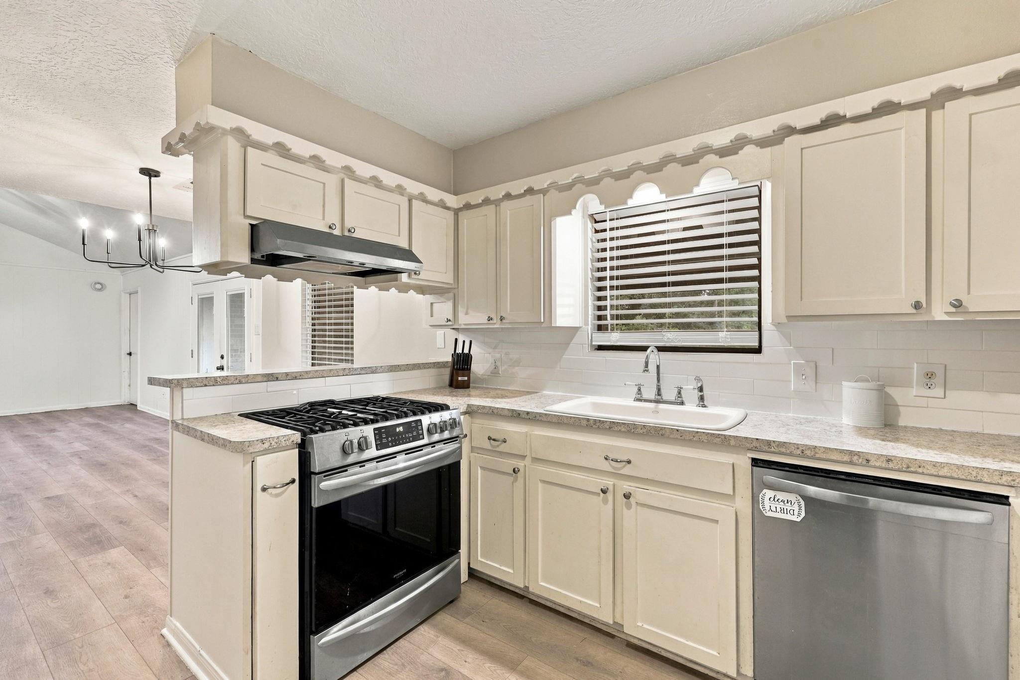 4306 Longhorn Drive