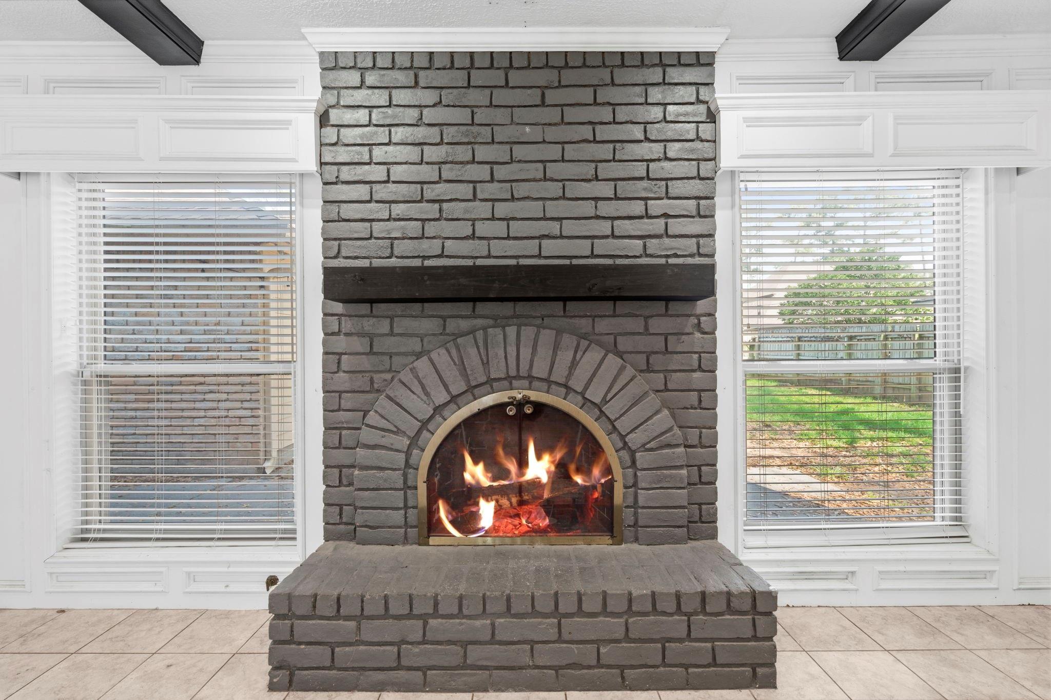 18326 Lake Oaks Drive