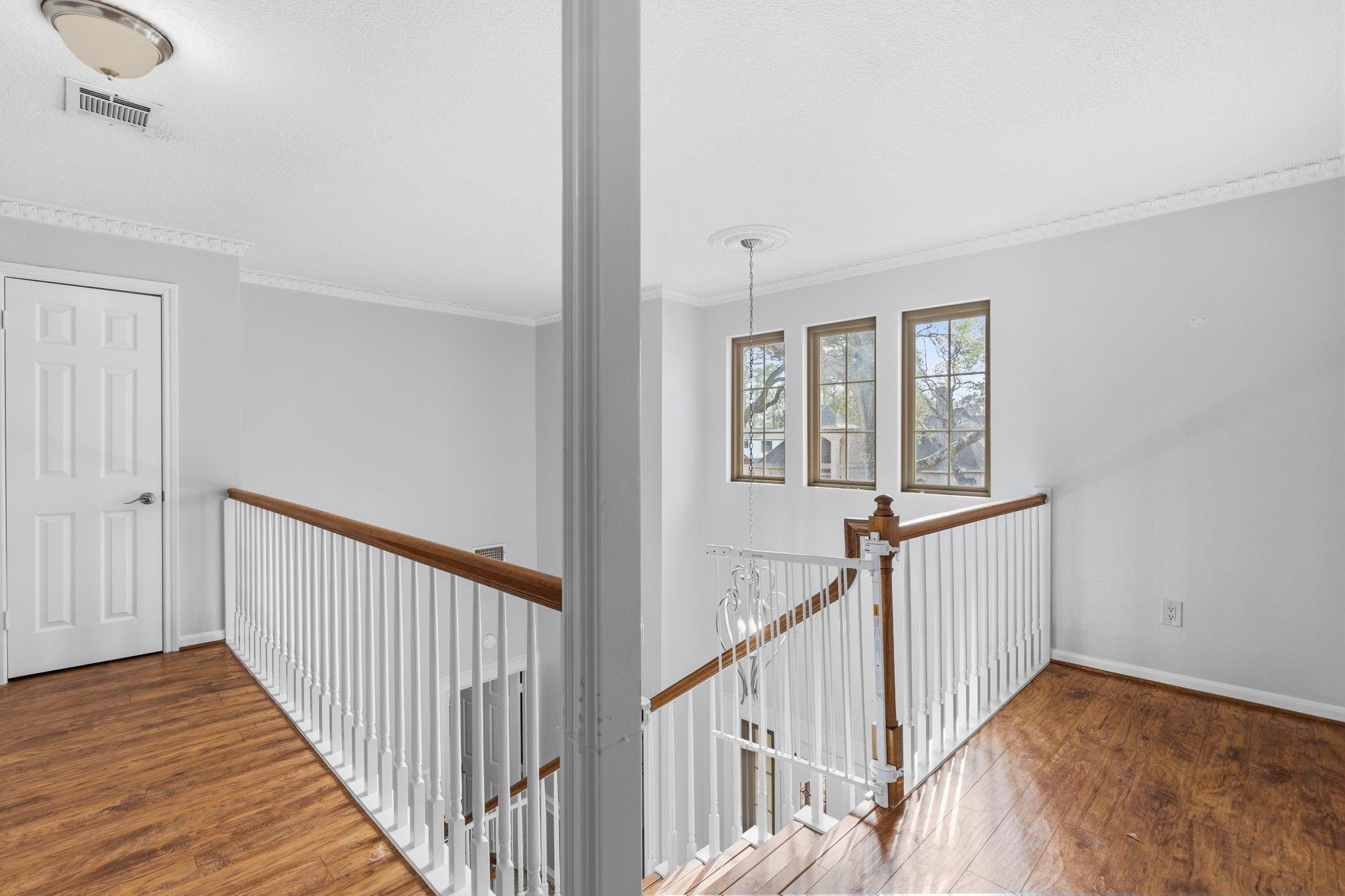 18326 Lake Oaks Drive