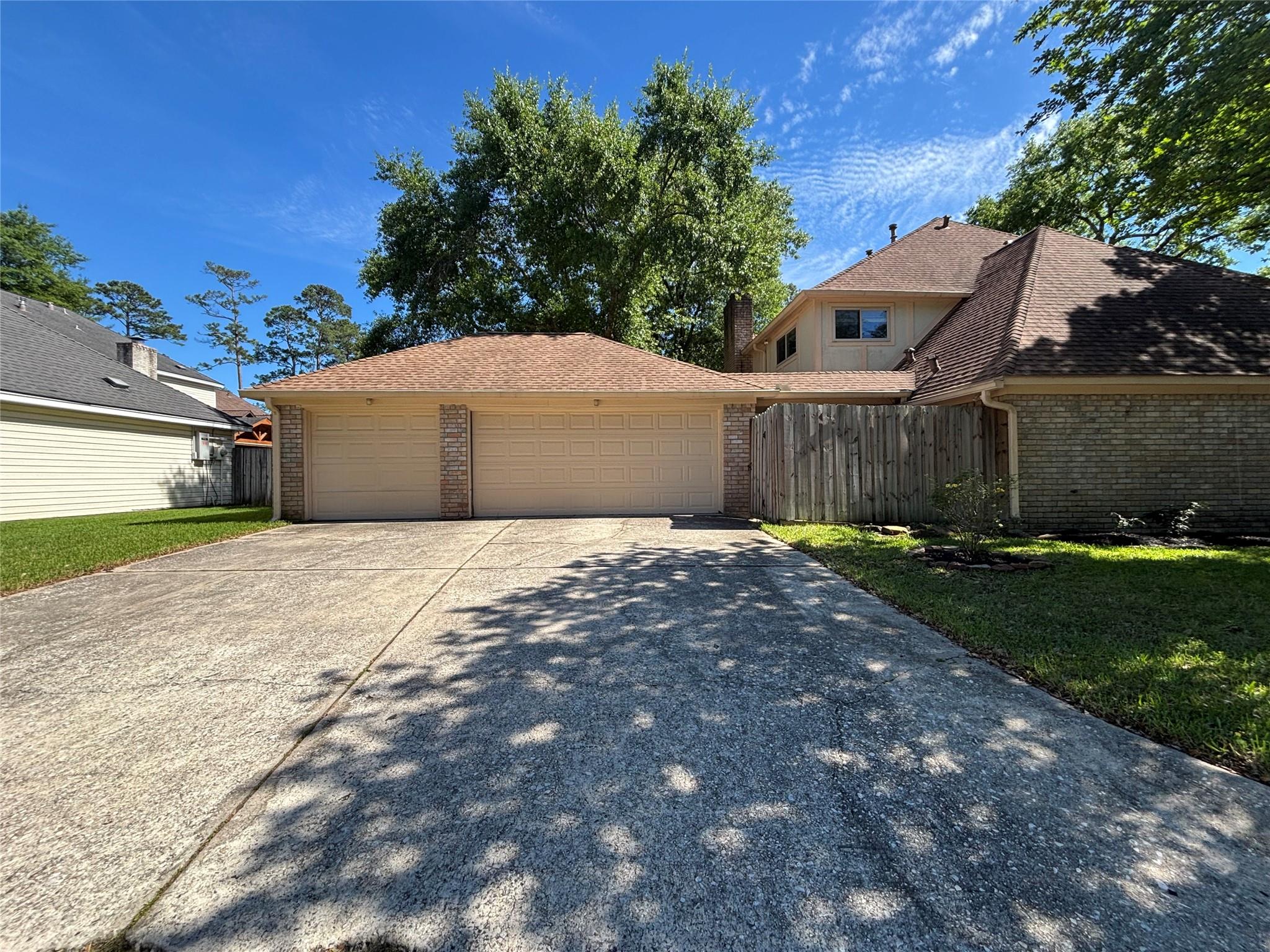 18326 Lake Oaks Drive