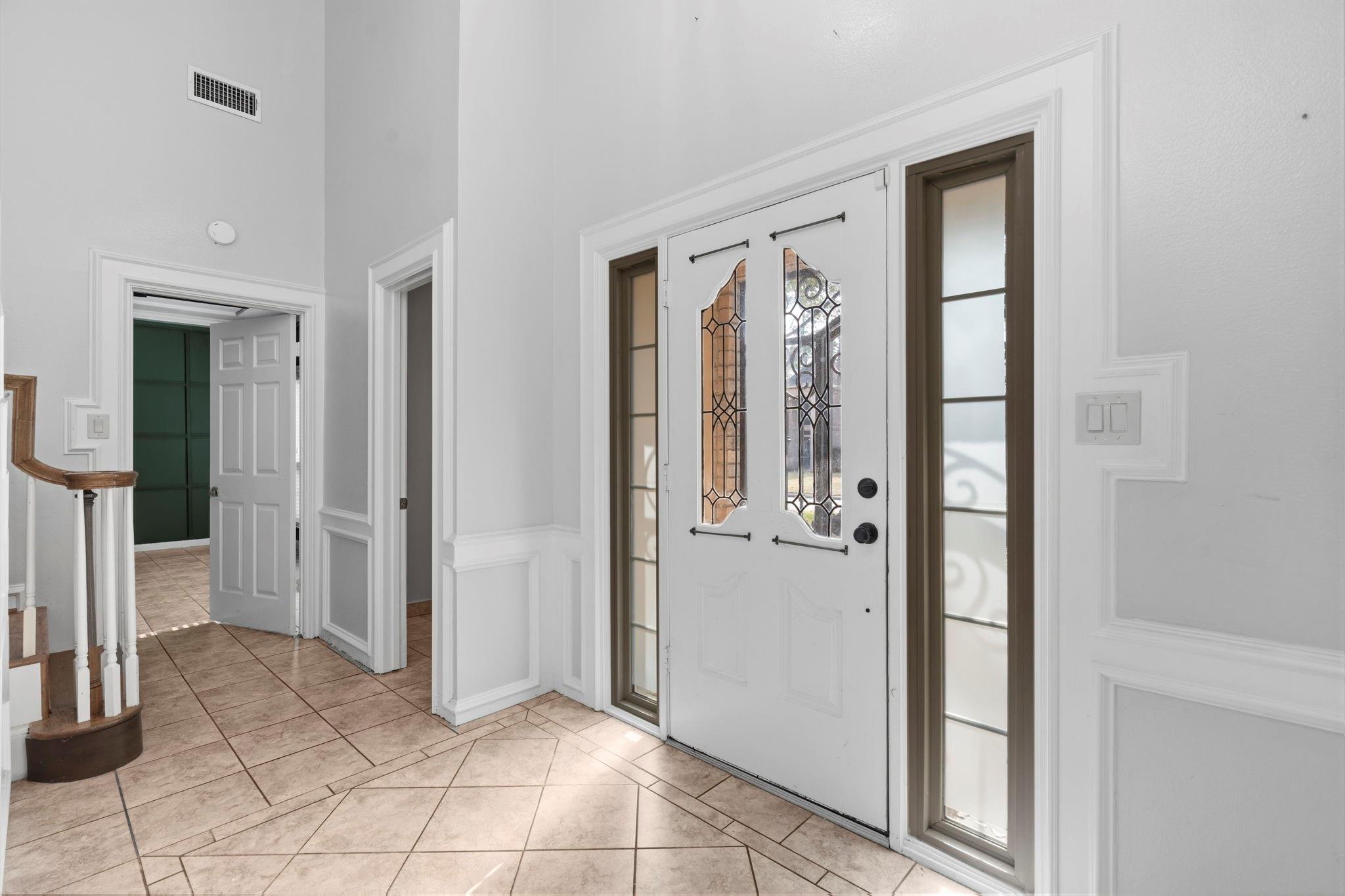 18326 Lake Oaks Drive