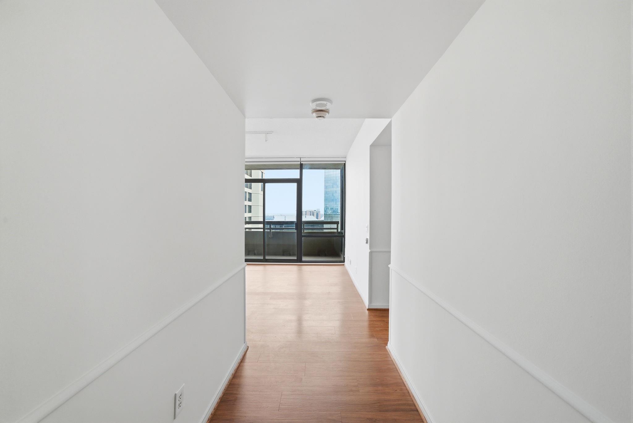 15 Greenway Plaza # 25J