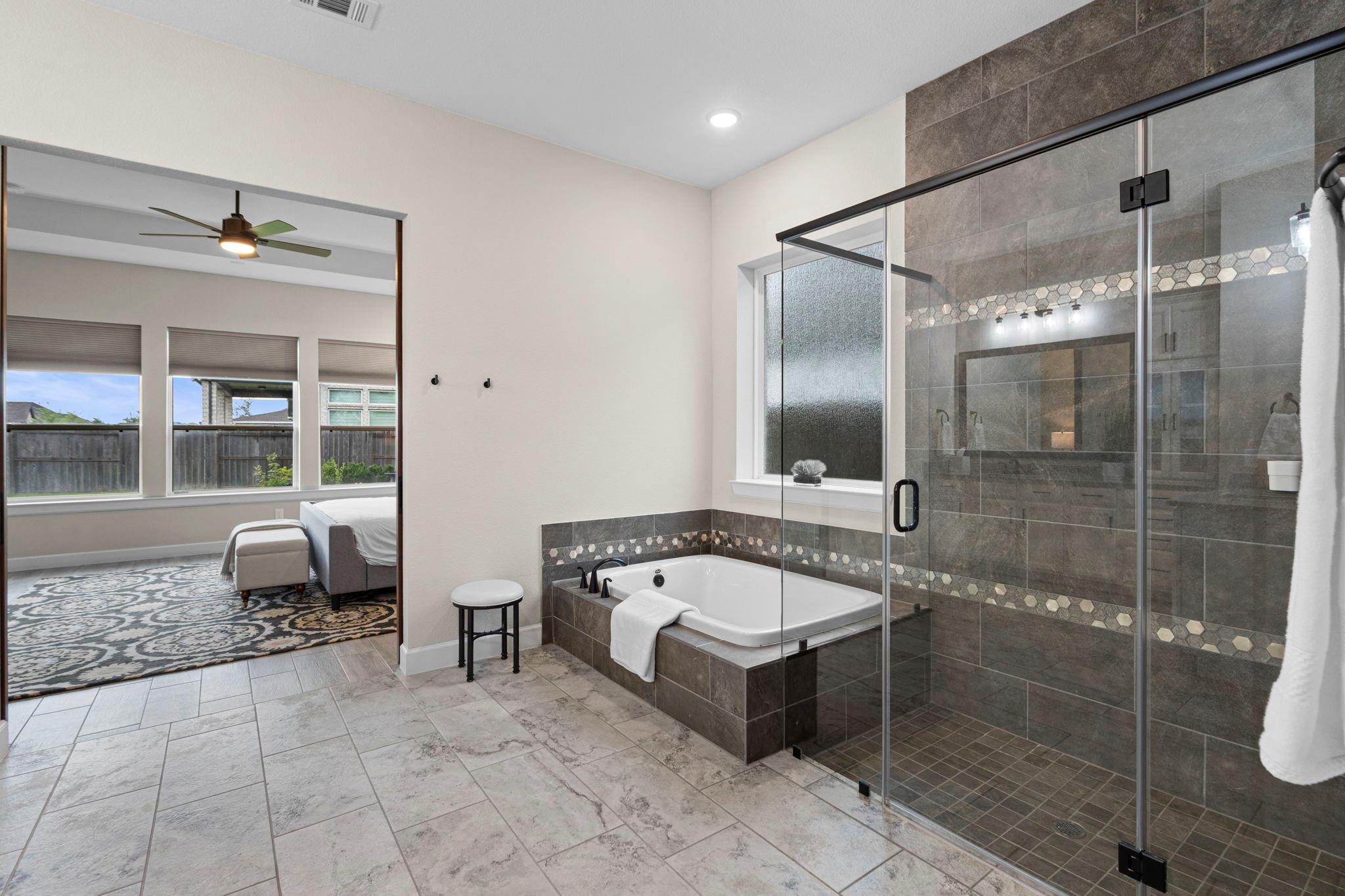 1806 Sienna Grove Drive