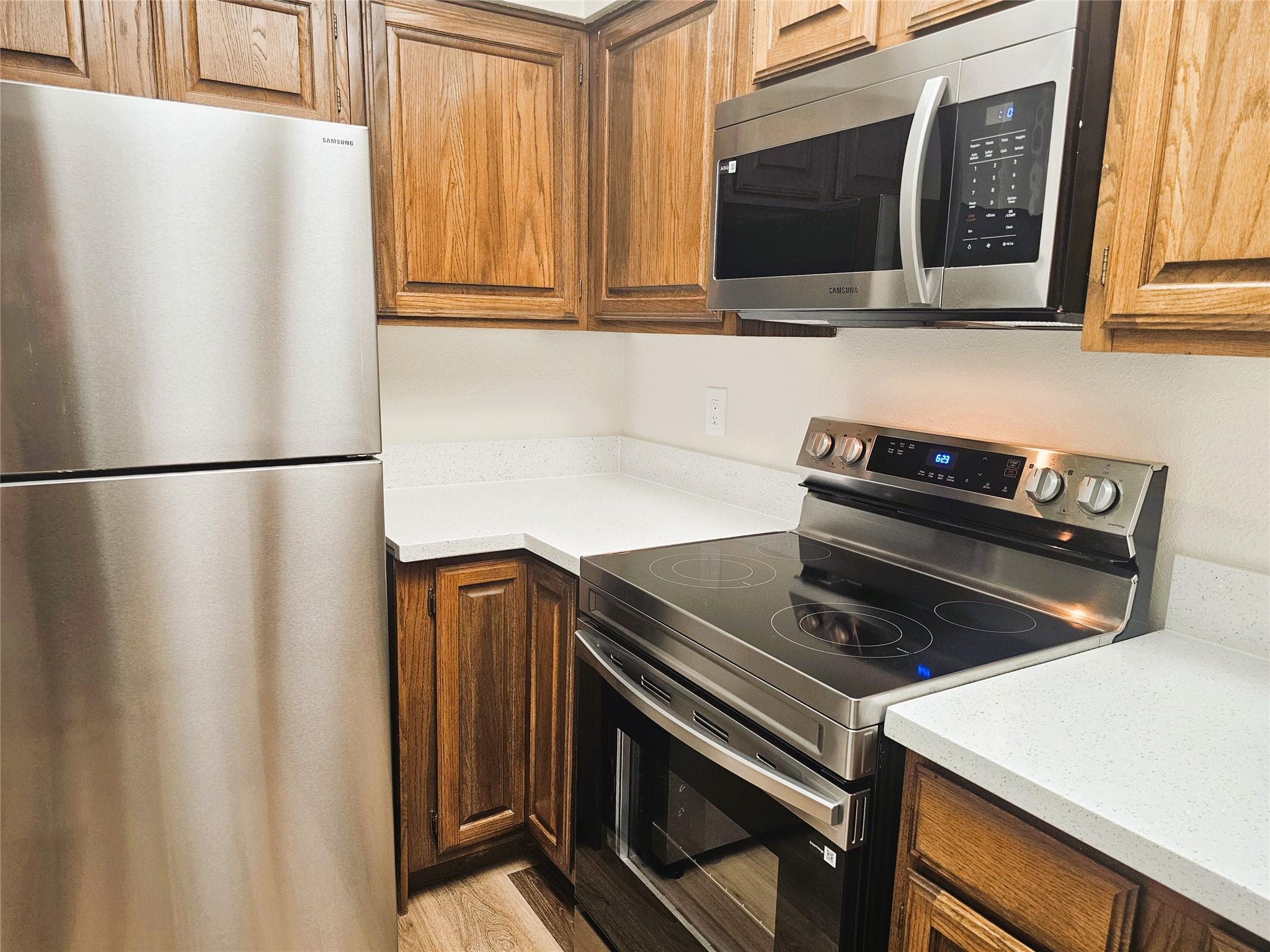 921 Marine Drive # 304