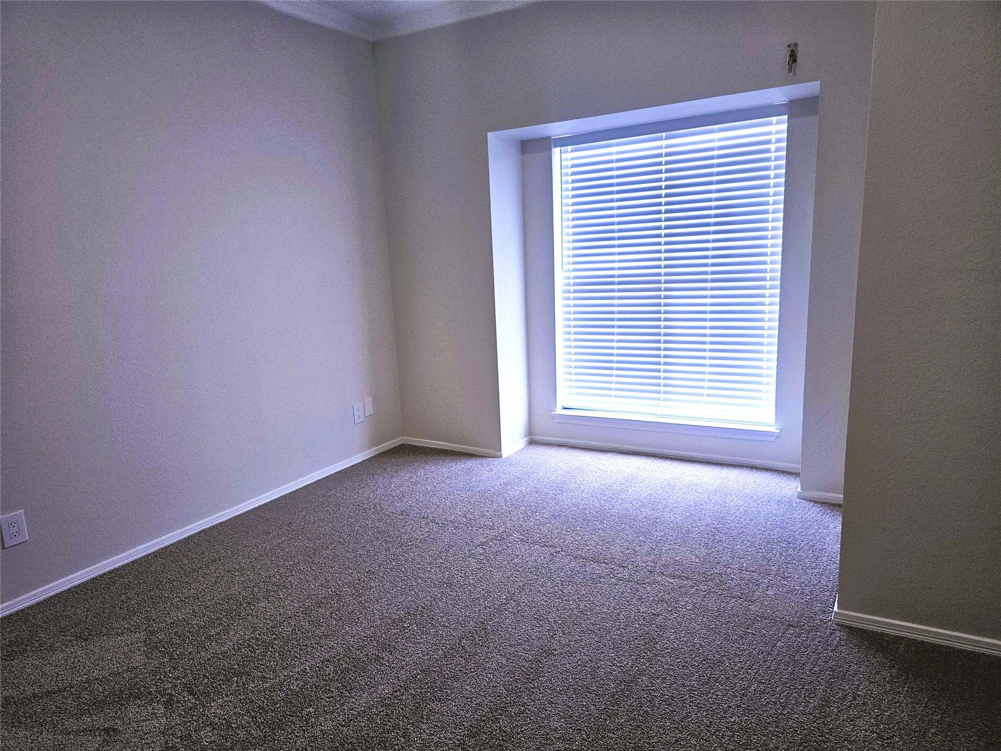 921 Marine Drive # 304