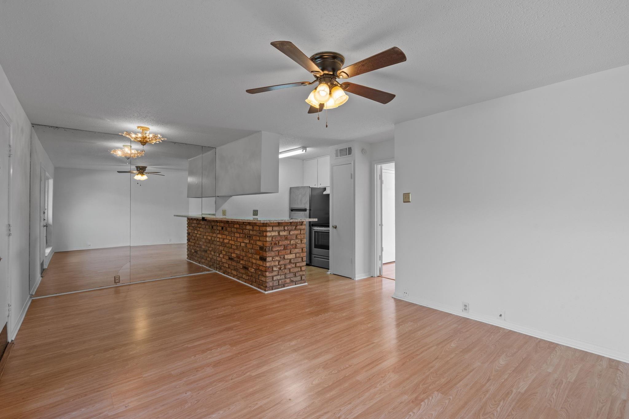 1849 Marshall Street # 9