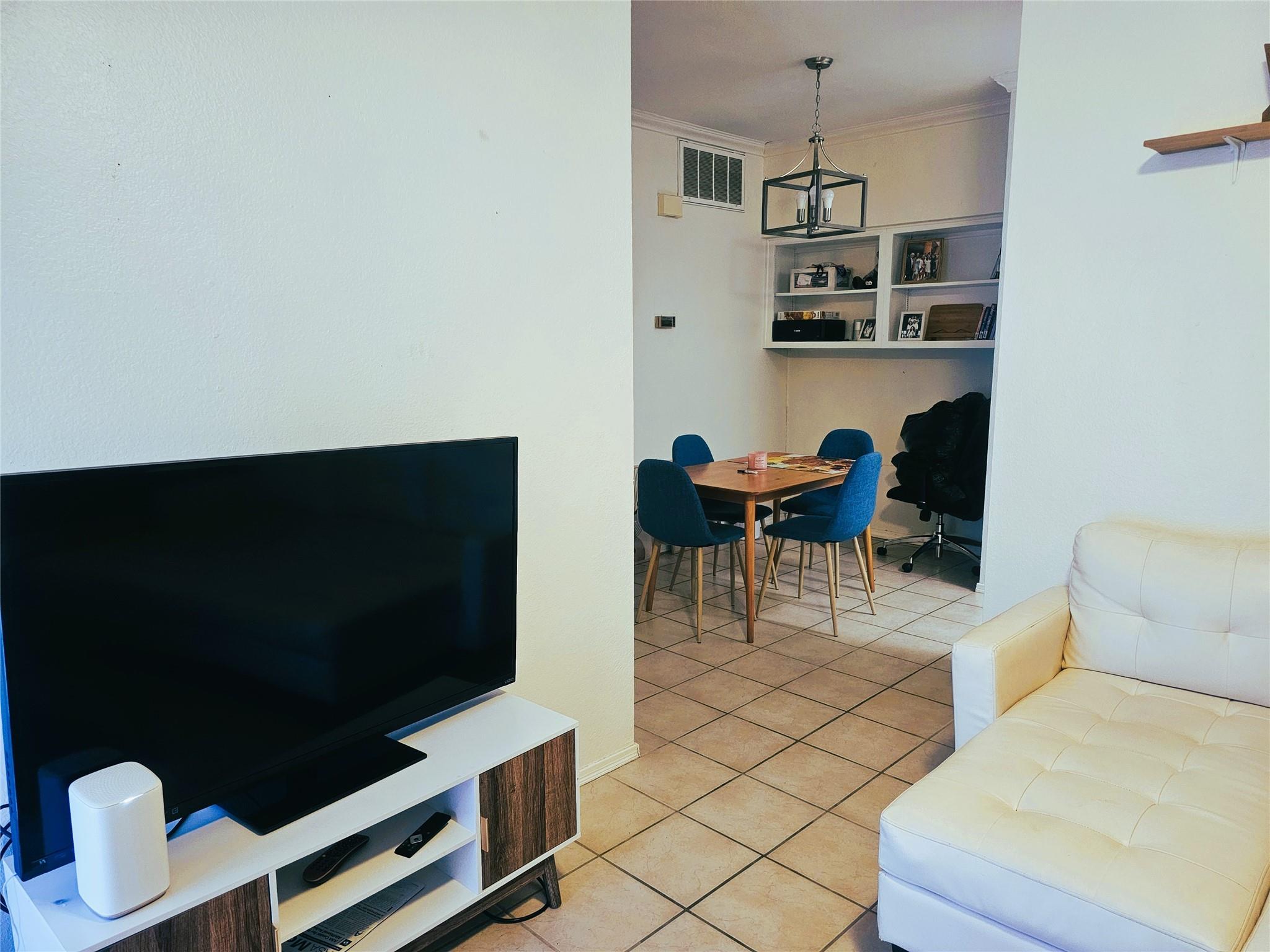 921 Marine Drive # 214