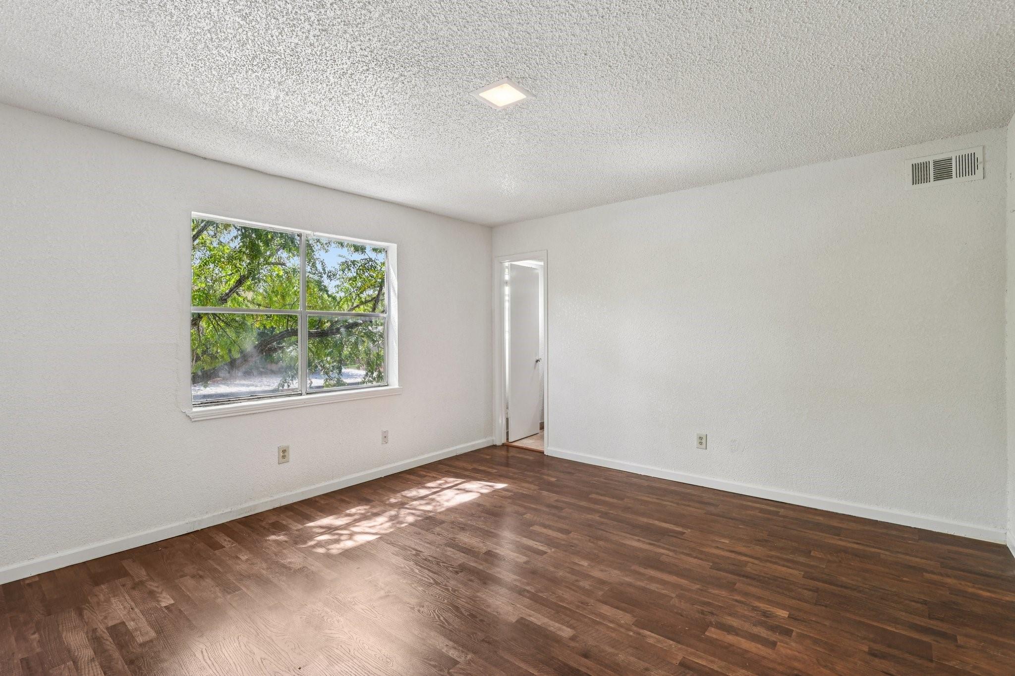 7700 Creekbend Drive # 70