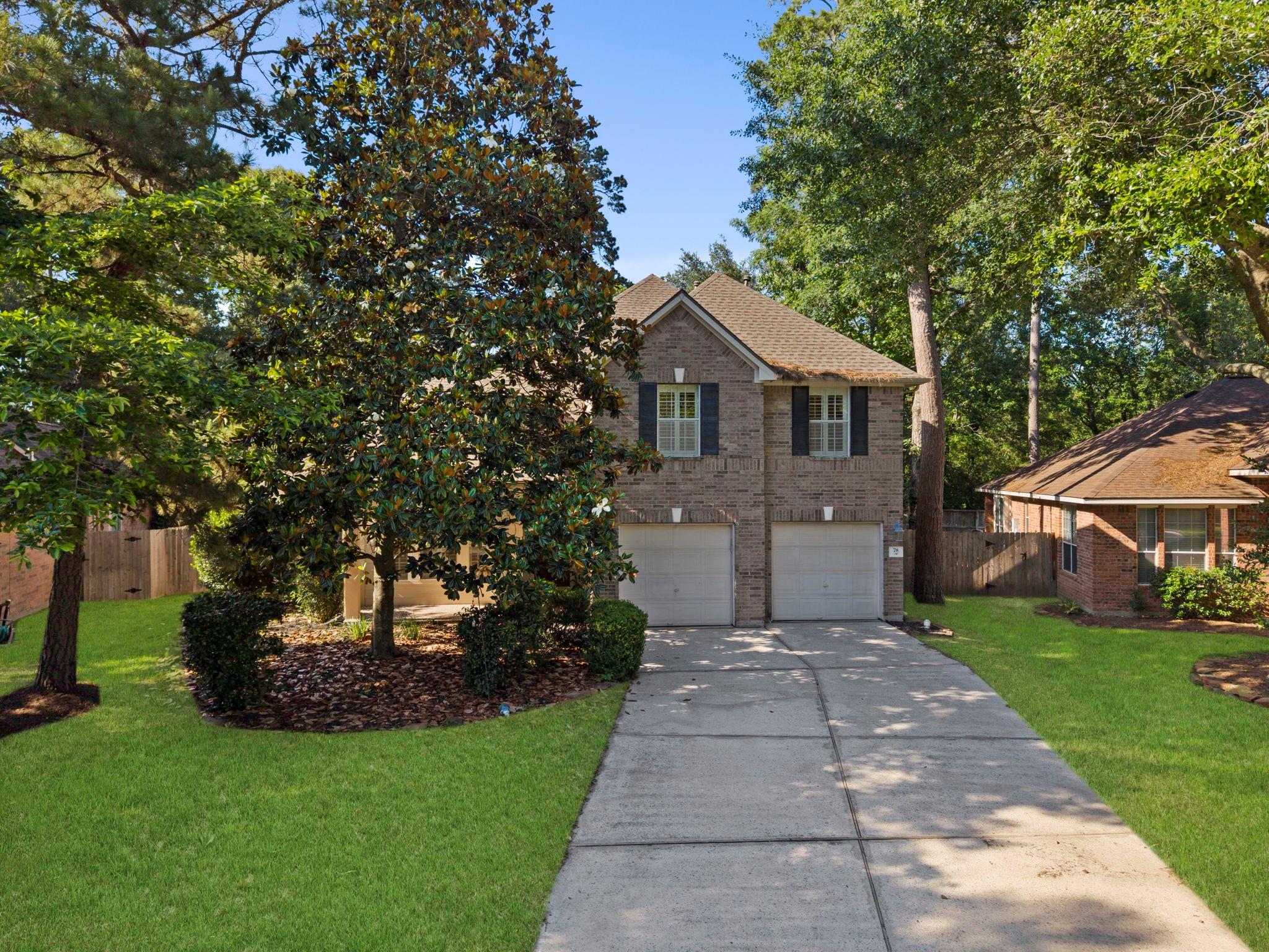 78 E Hobbit Glen Drive