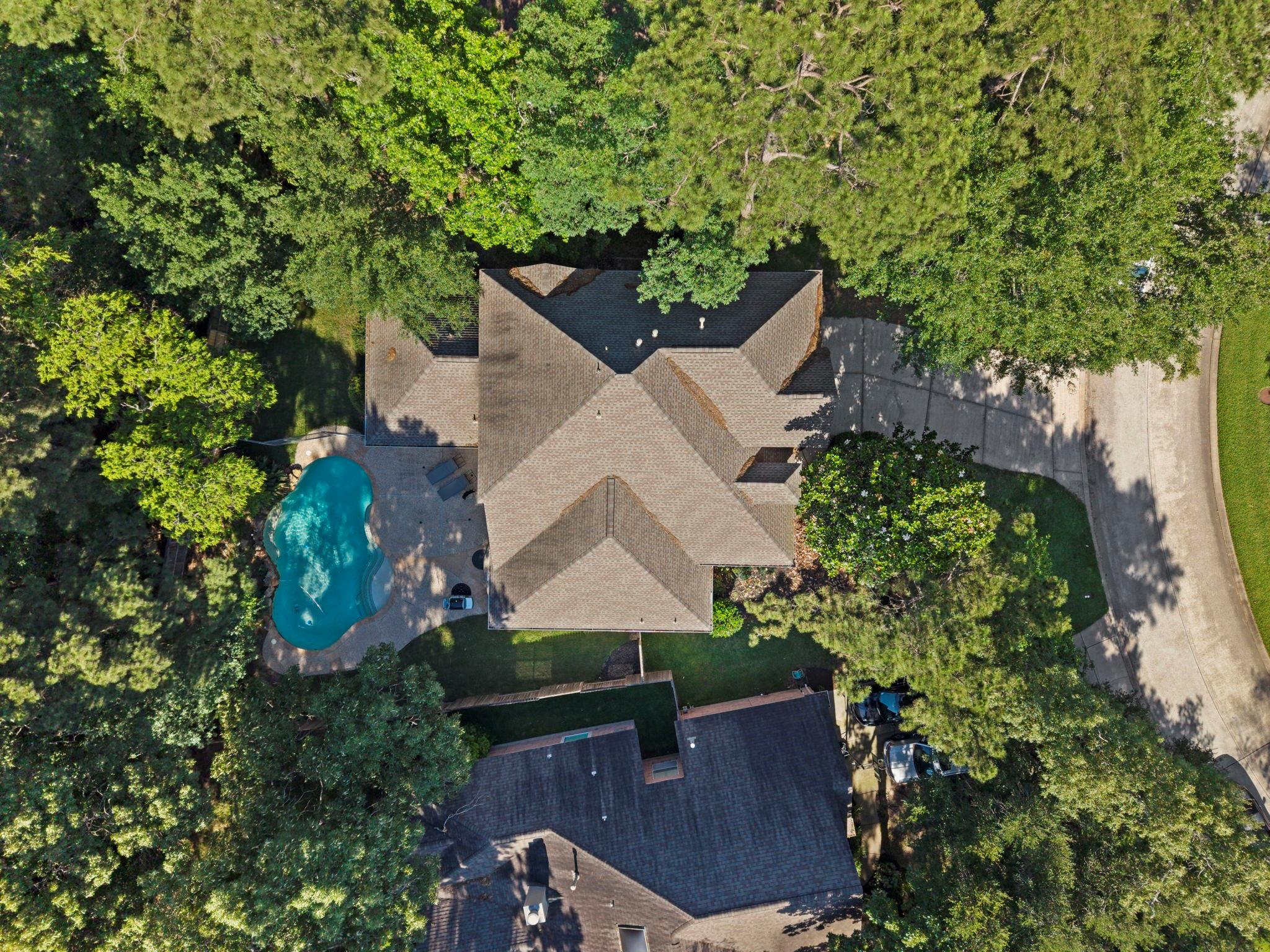 78 E Hobbit Glen Drive