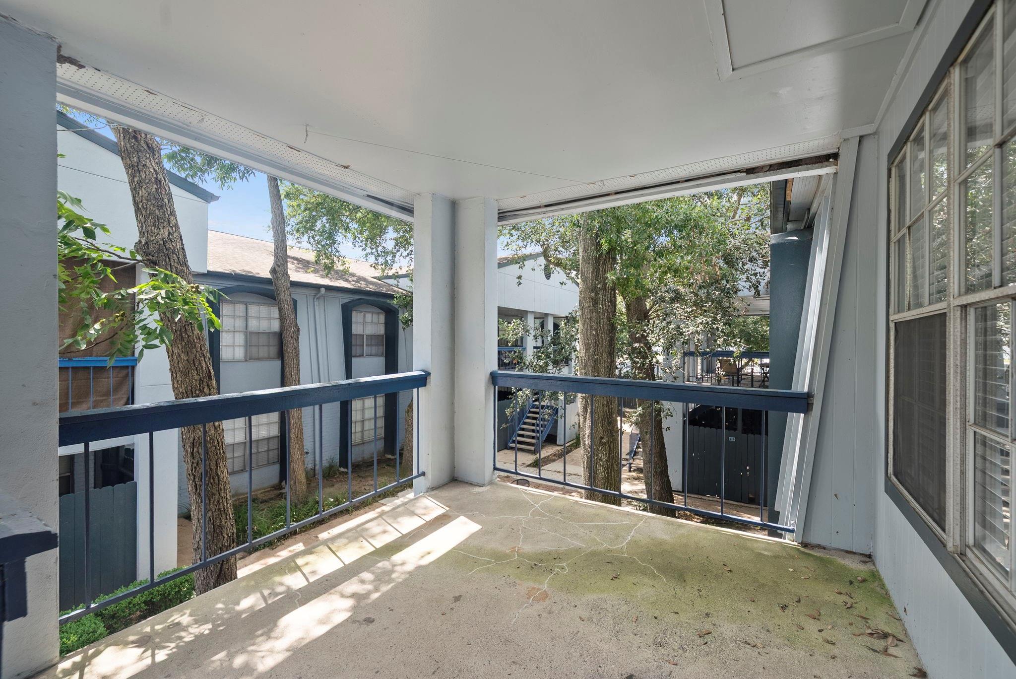 3802 E Nasa Road
