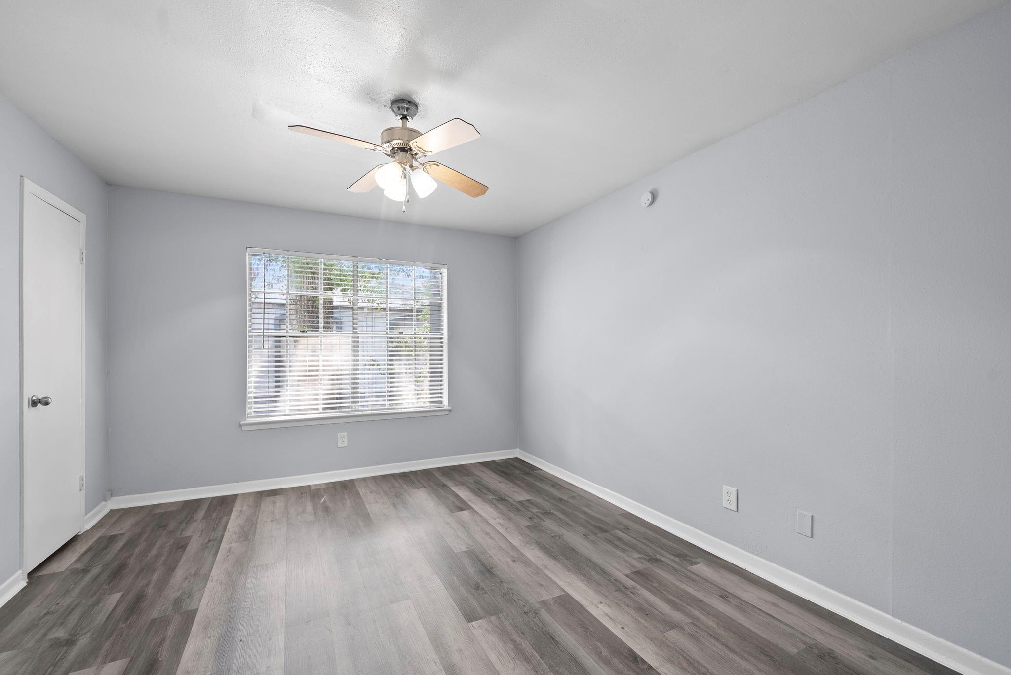 3802 E Nasa Road