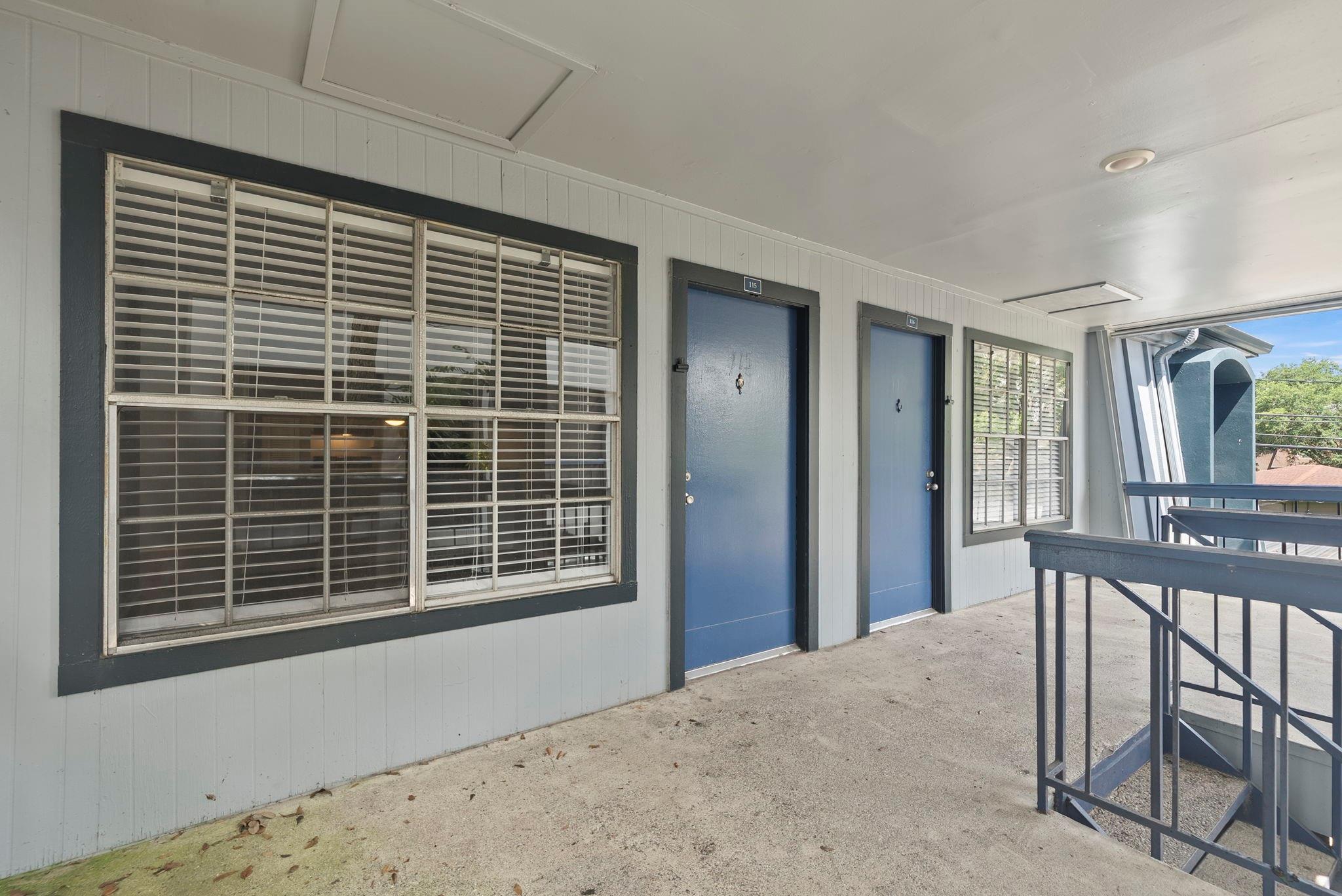 3802 E Nasa Road
