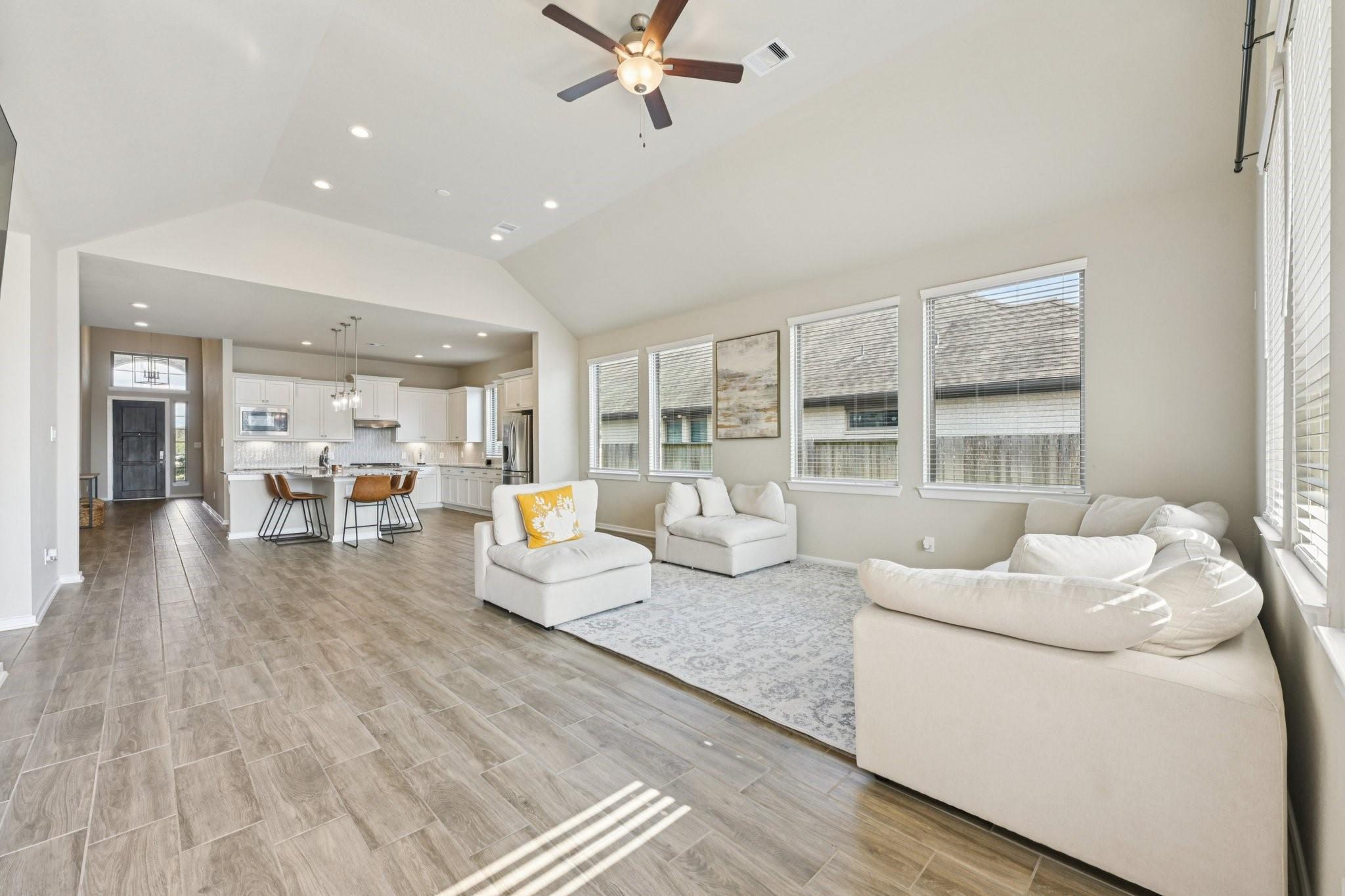 4734 Franklin Way