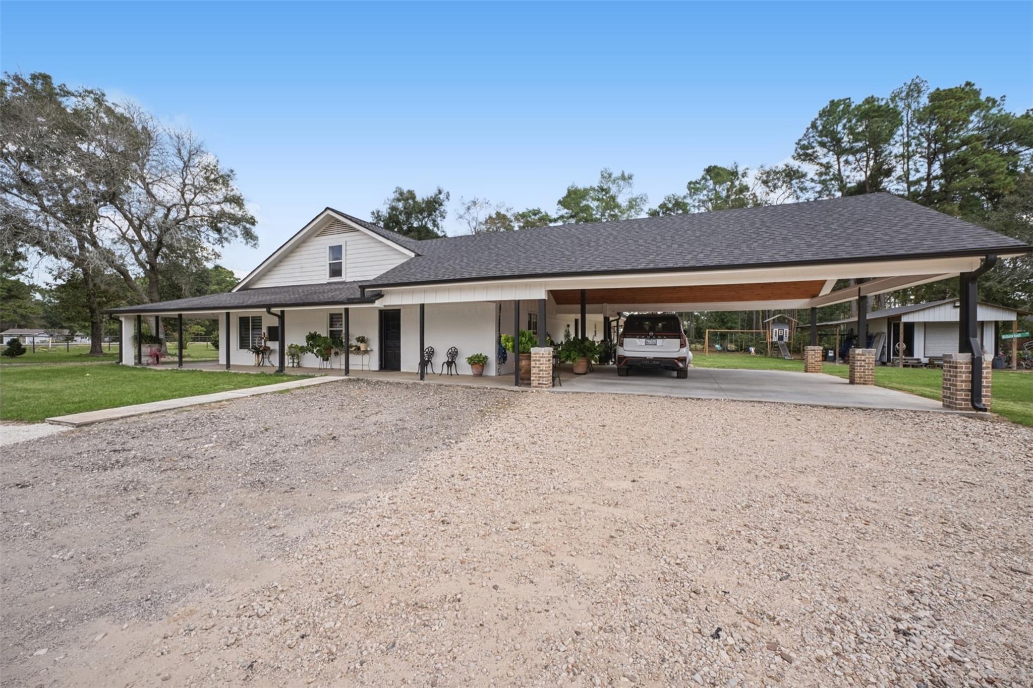 10677 Fm 2432 Road