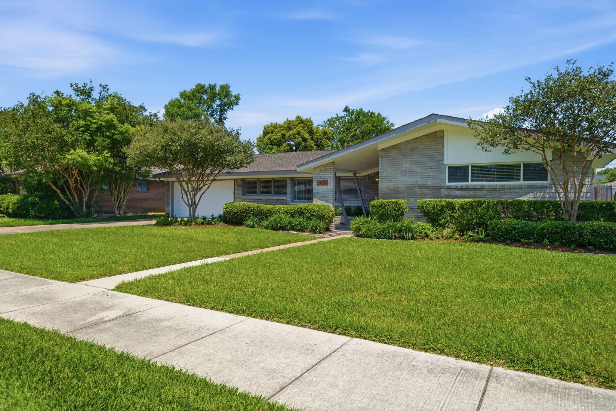 5434 Valkeith Drive