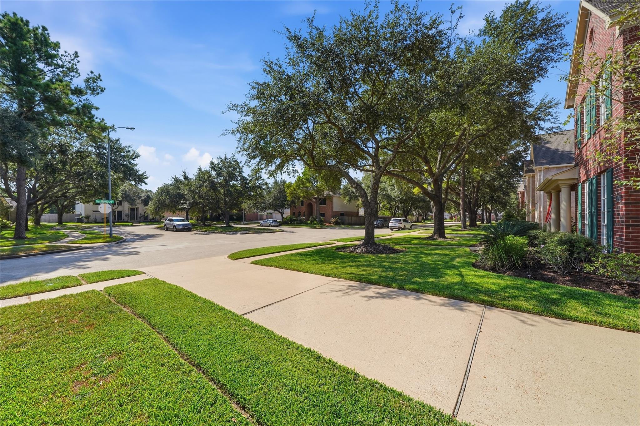8323 Gentlewood Court