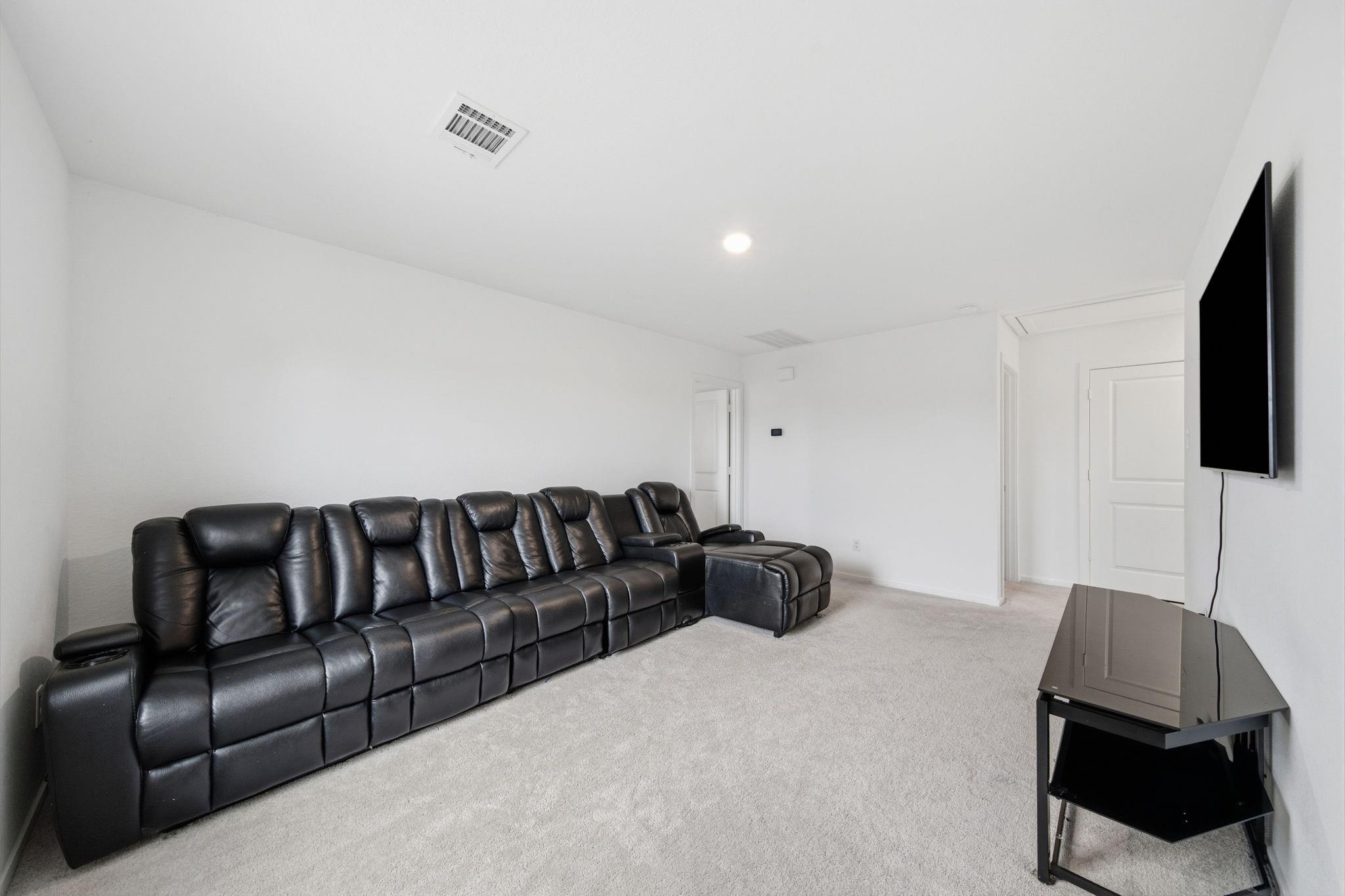 21107 Newberry Grove Lane