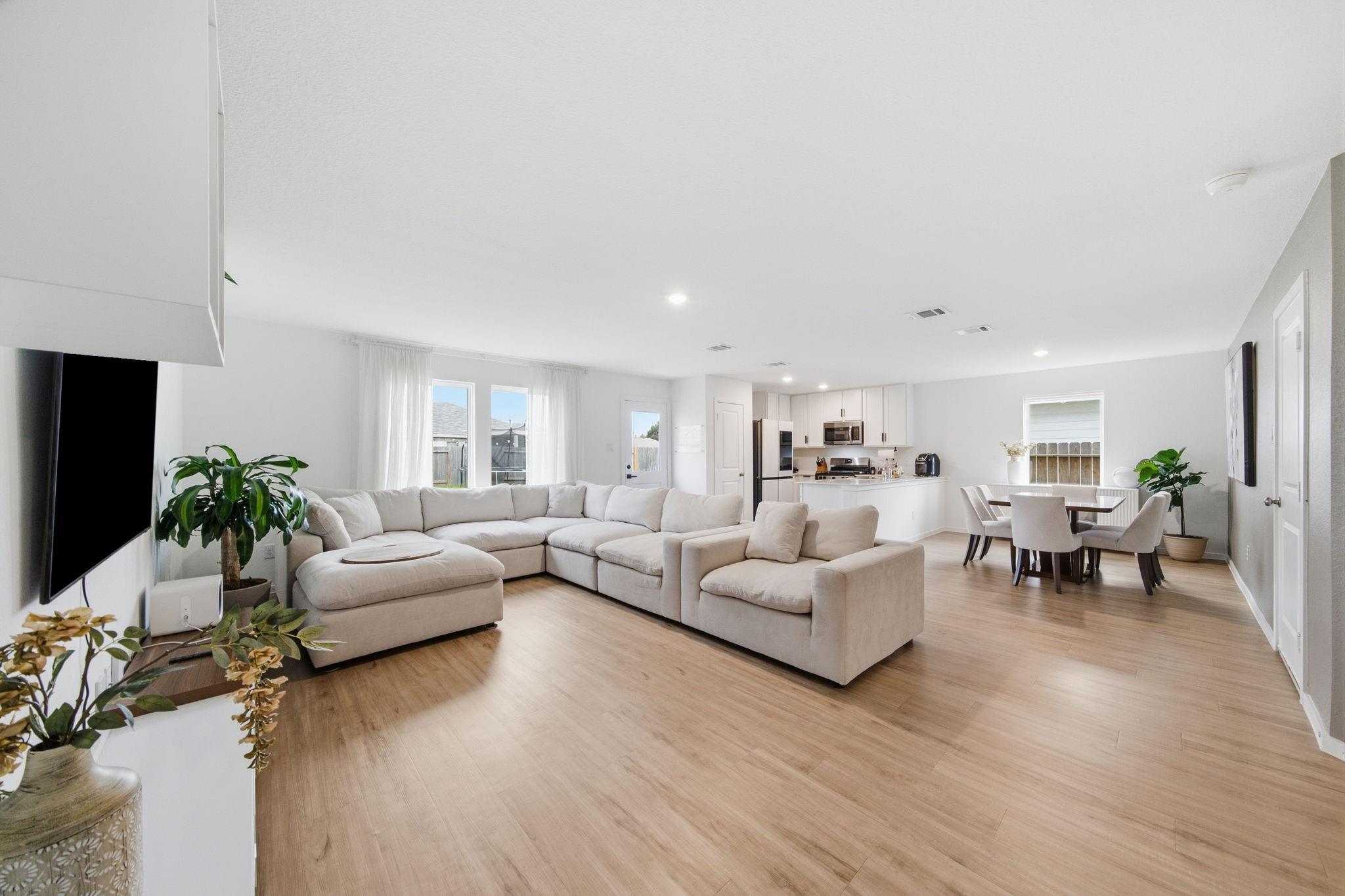 21107 Newberry Grove Lane