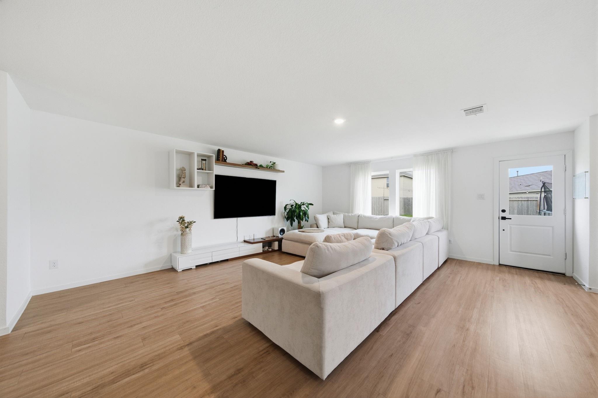 21107 Newberry Grove Lane