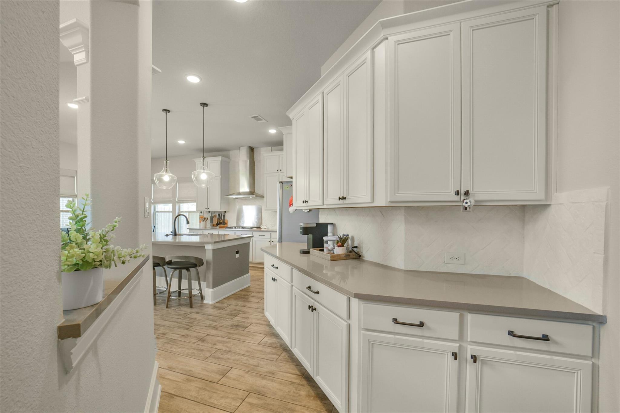 8711 Silver Crest Lane
