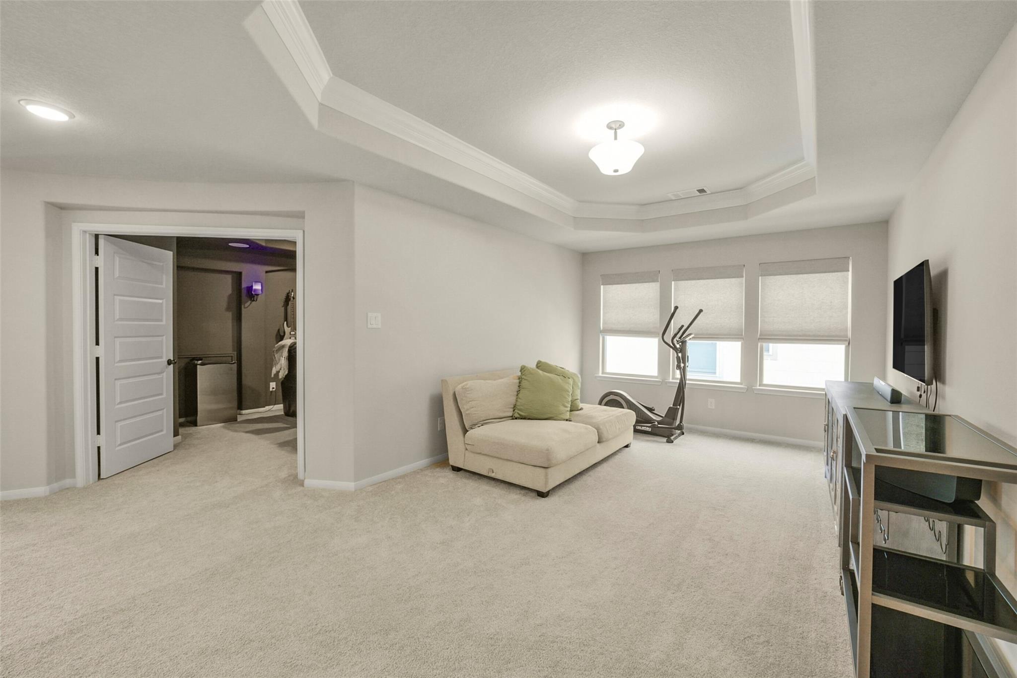 8711 Silver Crest Lane