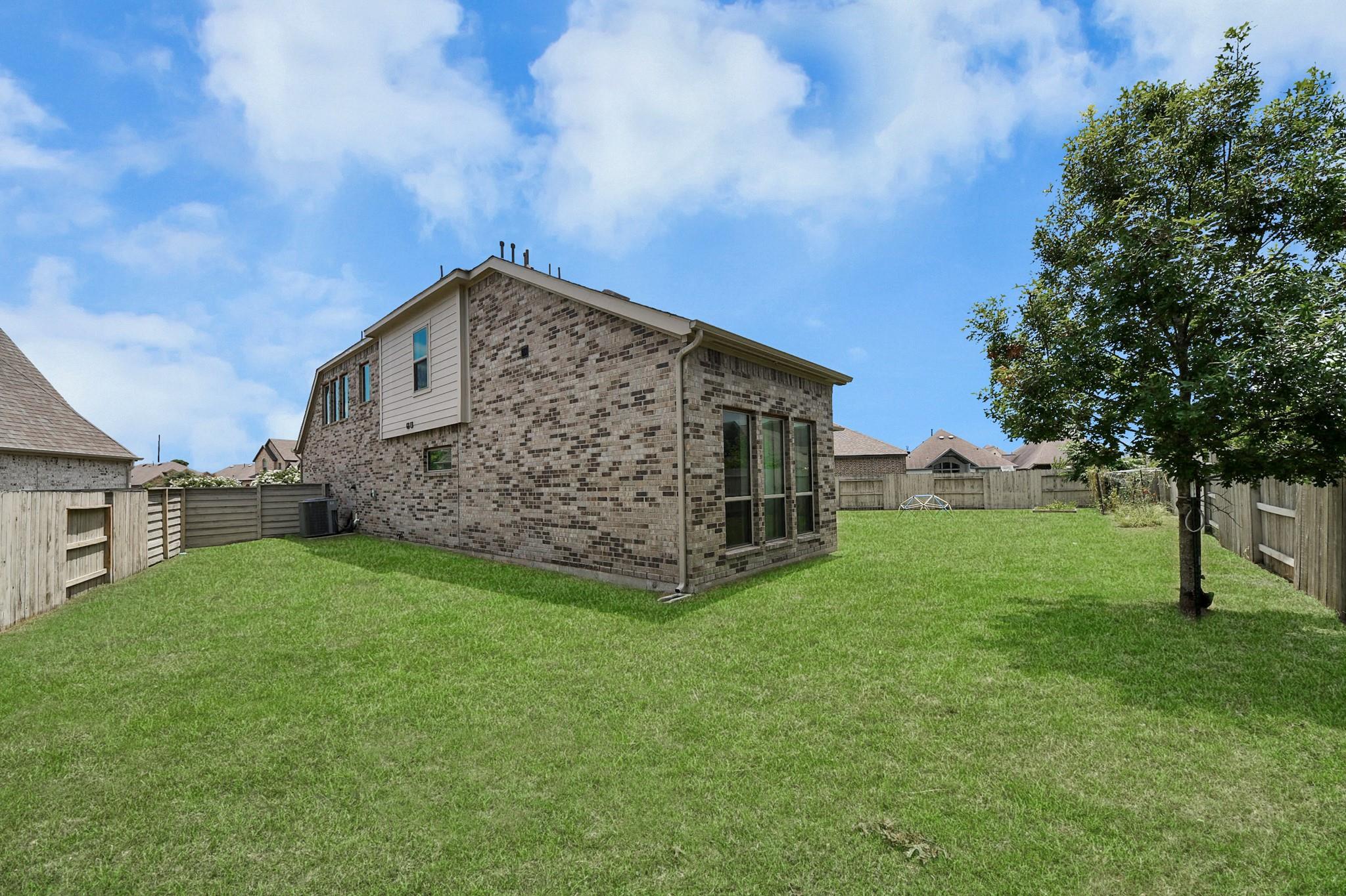 4218 Bald Cypress Court