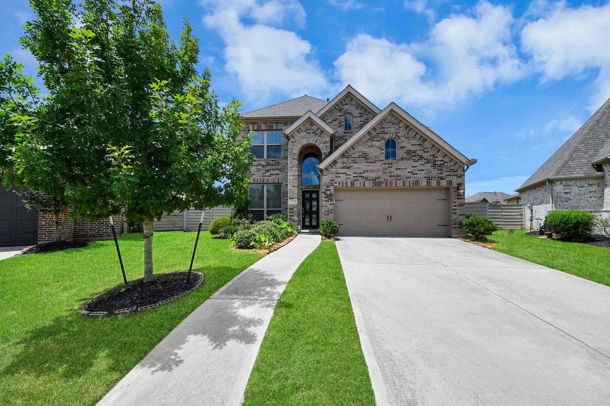4218 Bald Cypress Court