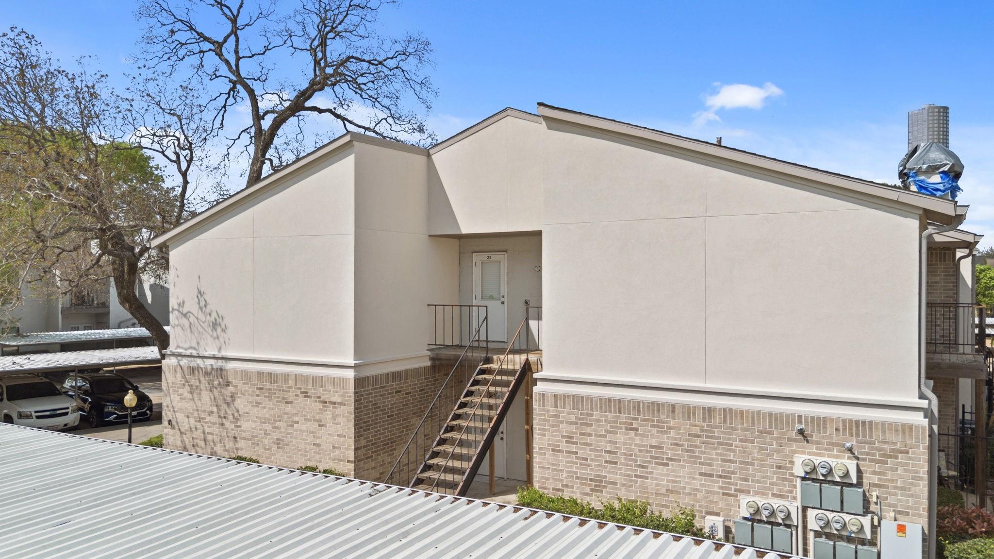 2425 Augusta Drive # 23