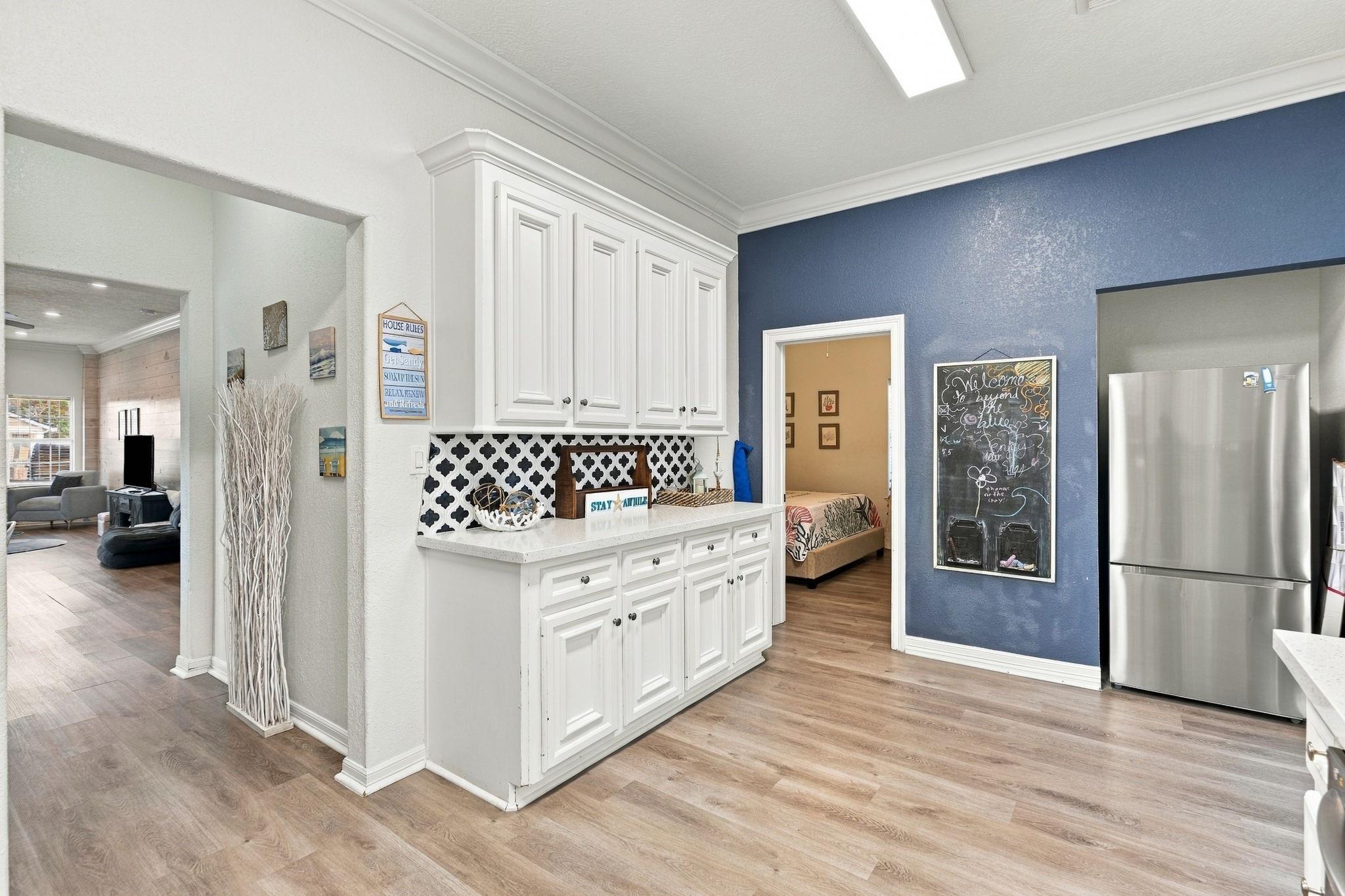 3024 Avenue R Unit: 1/2