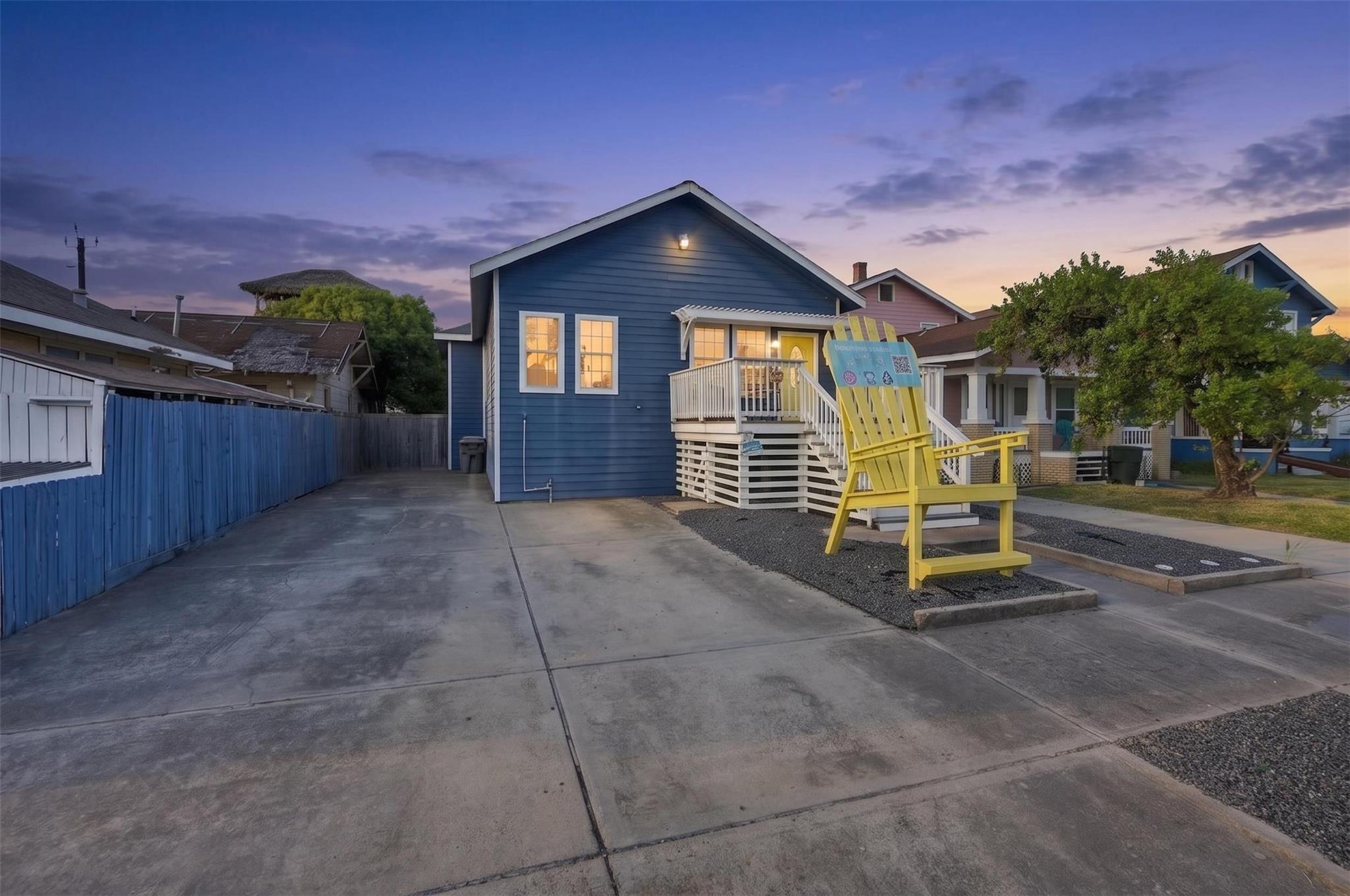 3024 Avenue R Unit: 1/2