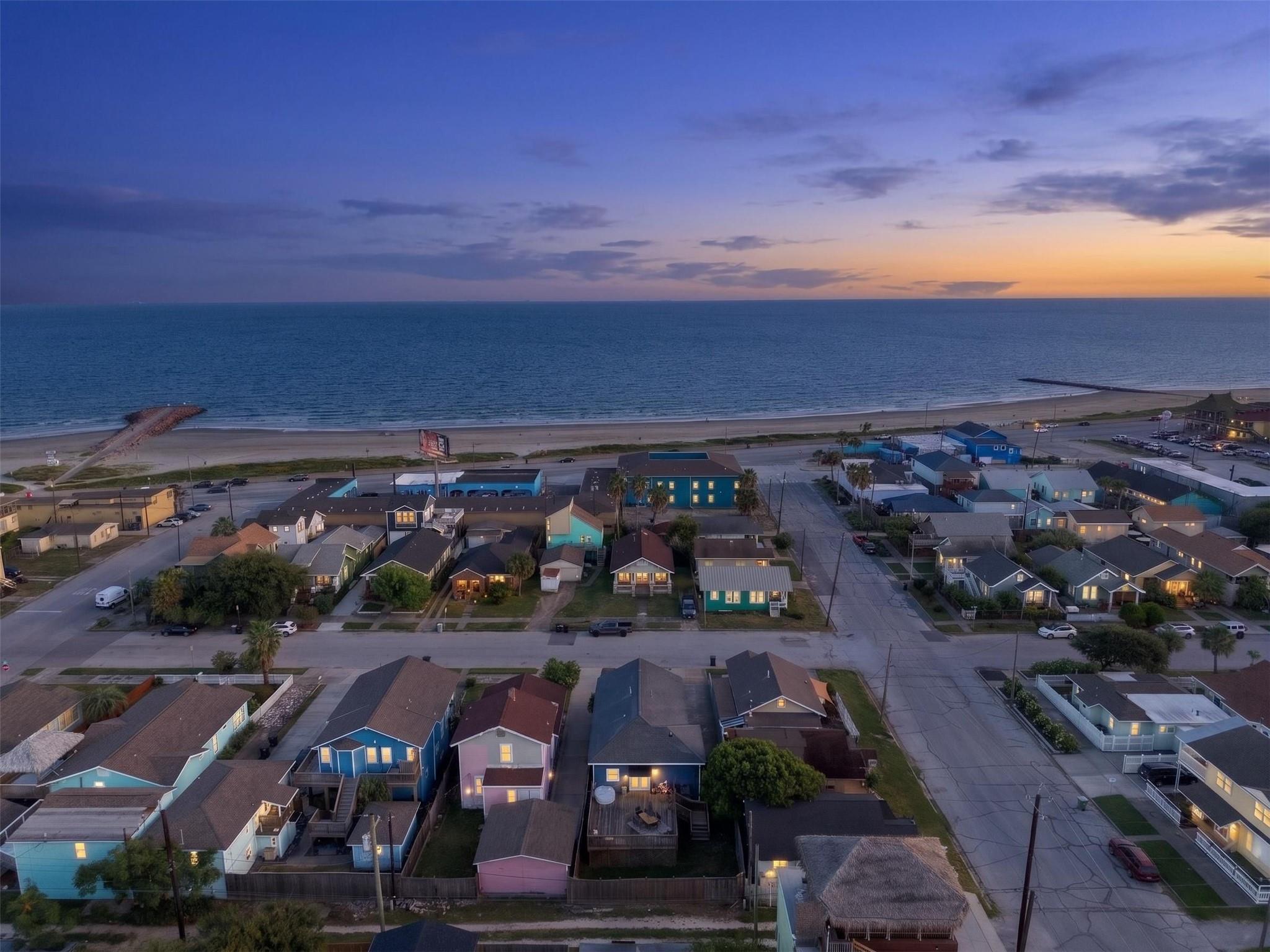 3024 Avenue R Unit: 1/2