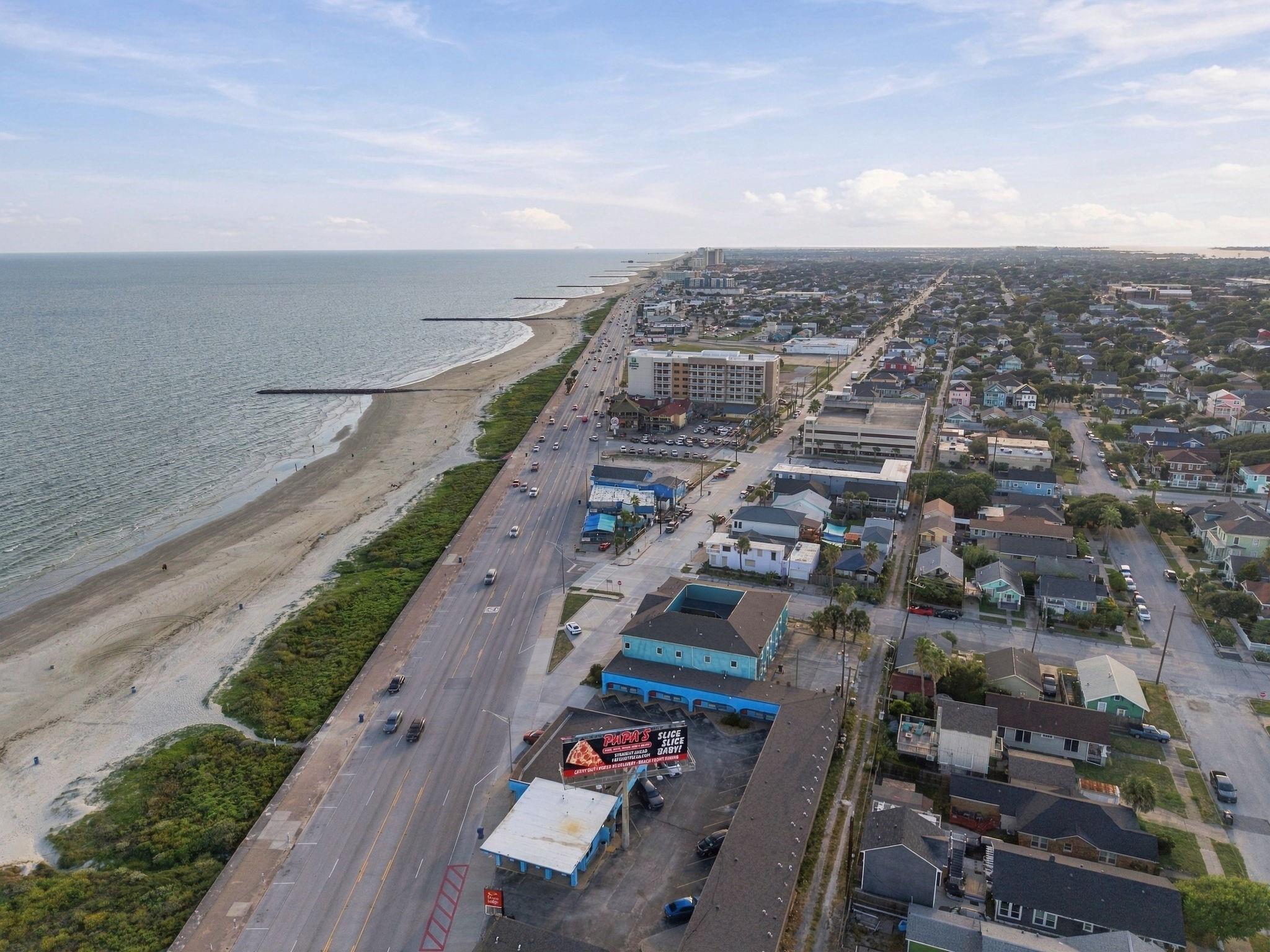 3024 Avenue R Unit: 1/2